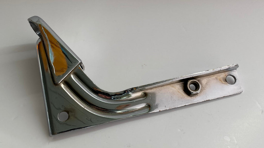 Support droit chromé de phares additionnels Shovelhead Harley Davidson REF OEM 68604-62