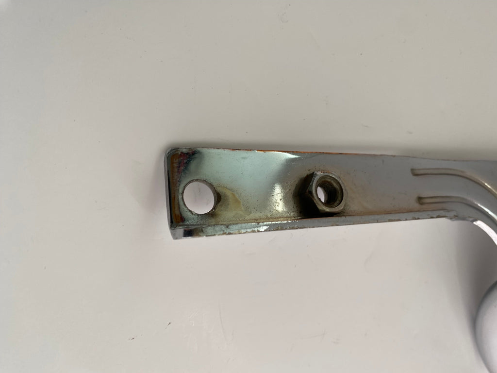 Support droit chromé de phares additionnels Shovelhead Harley Davidson REF OEM 68604-62