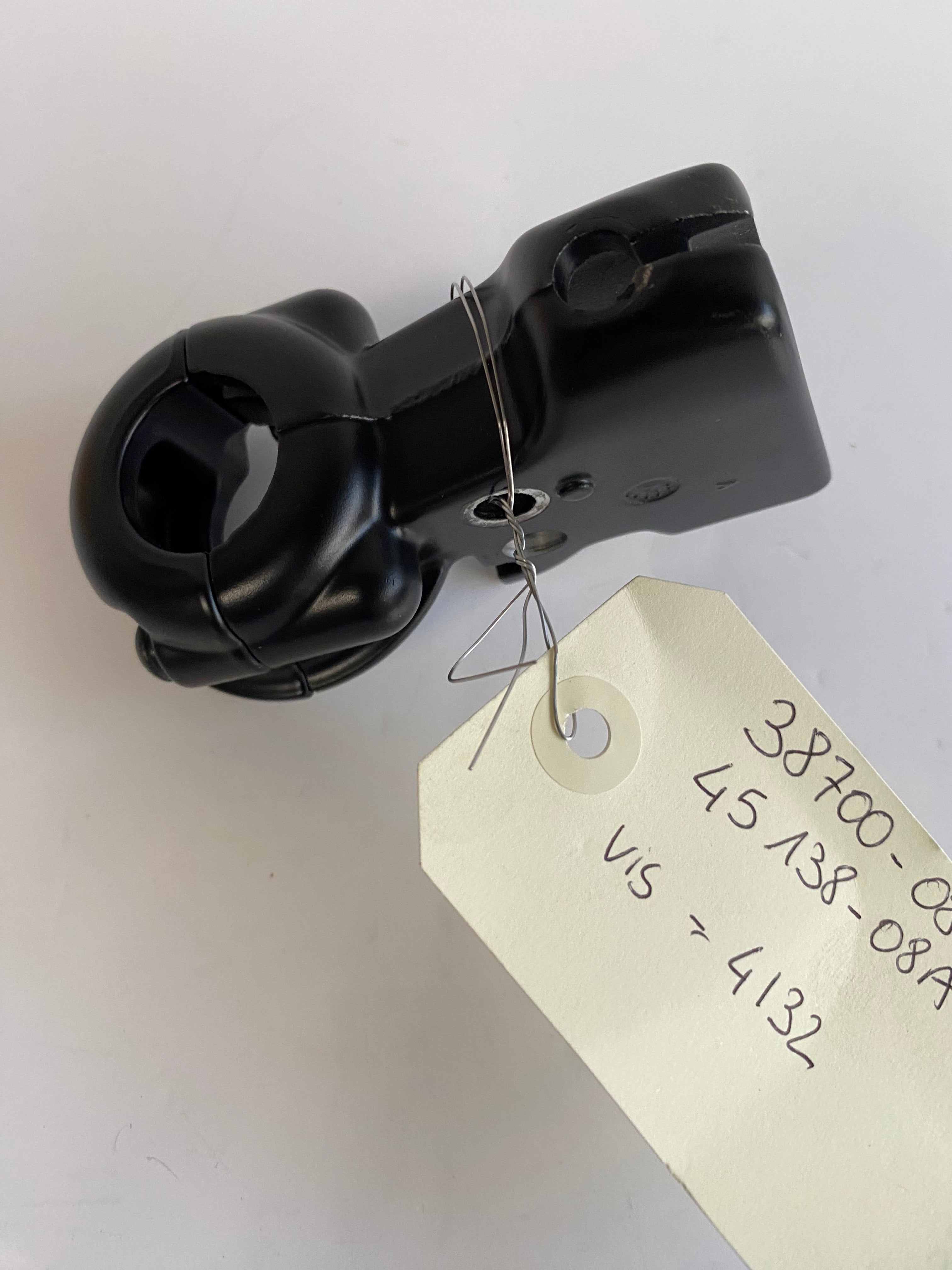 Support levier embrayage à câble Harley Davidson REF OEM 38700-08A