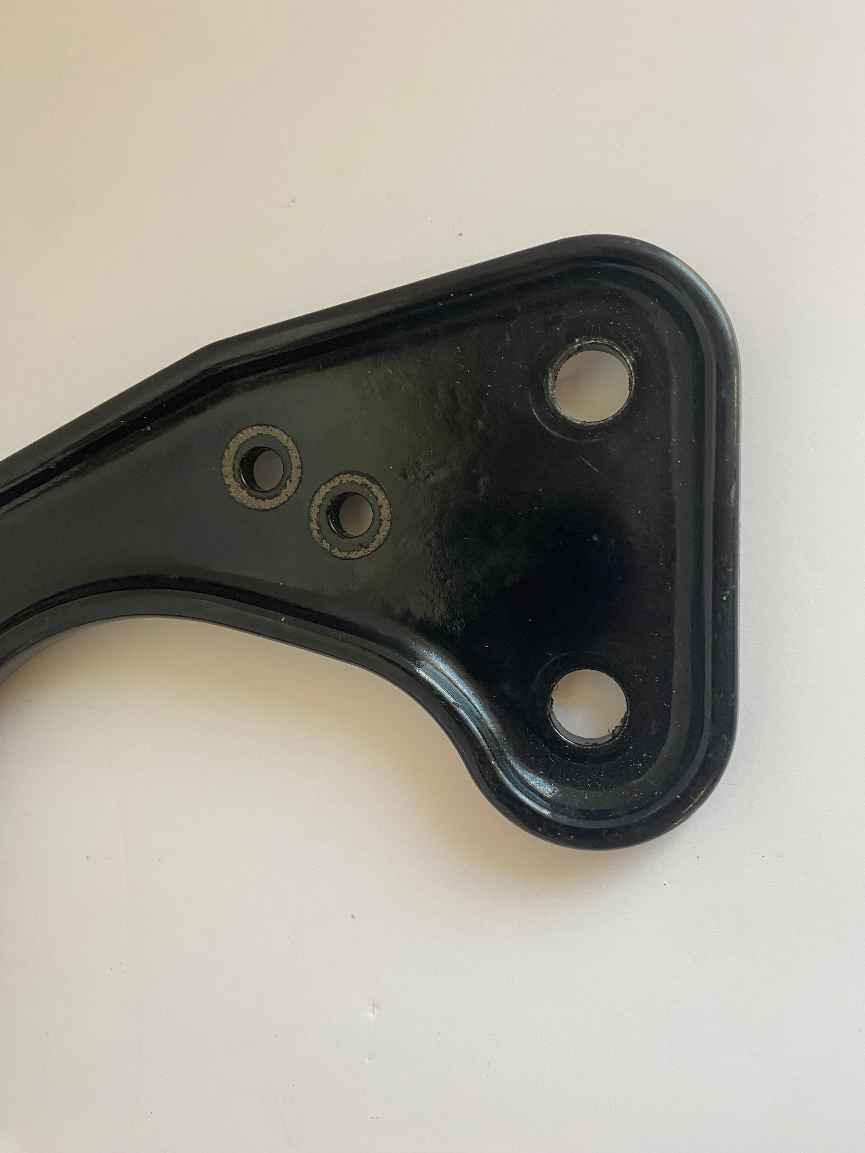 Harley Davidson Schalldämpfer-Montagehalterung OEM-Referenz: 65435-07BHP
