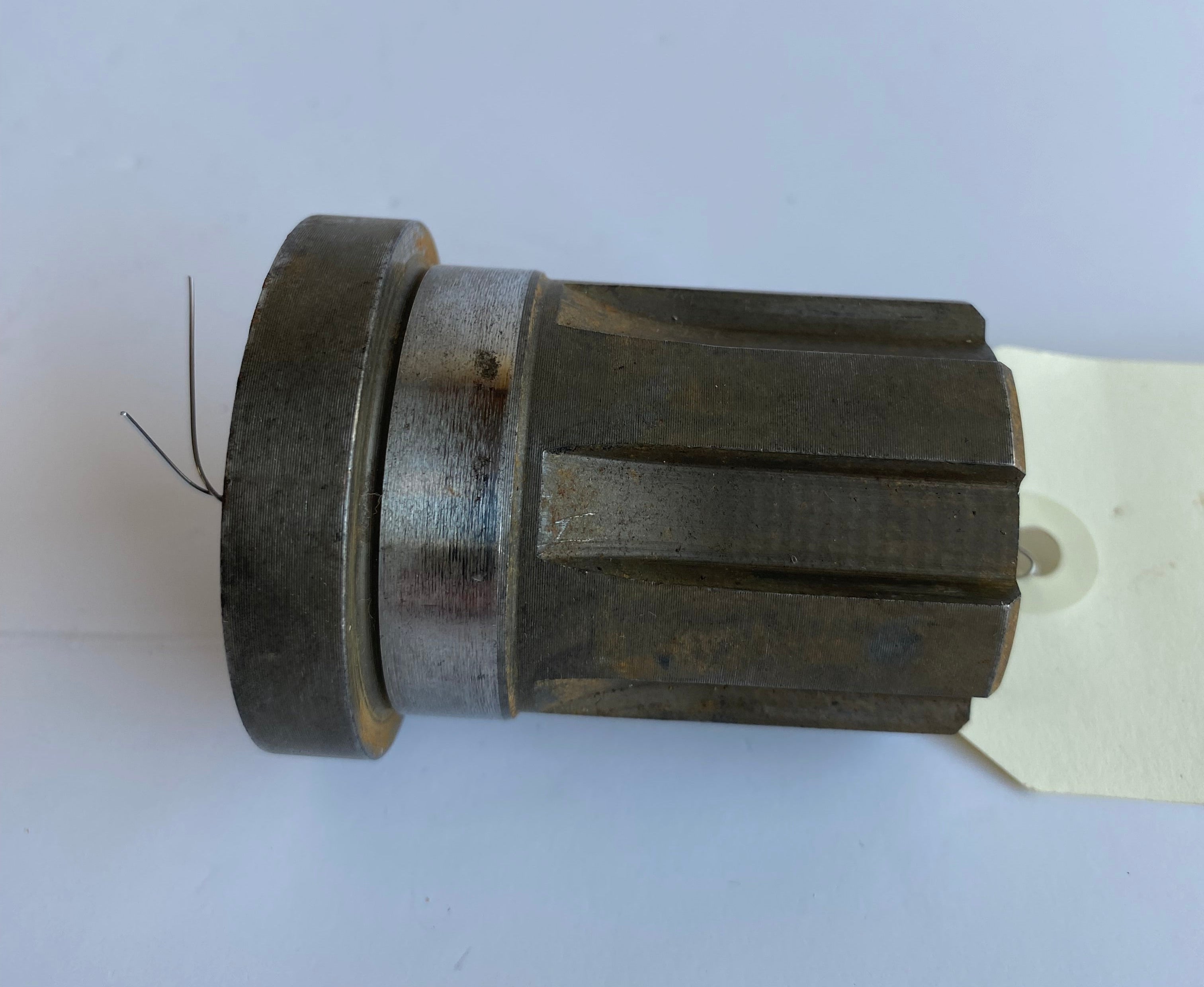 Harley Davidson compensator pinion shaft REF OEM 40266-85