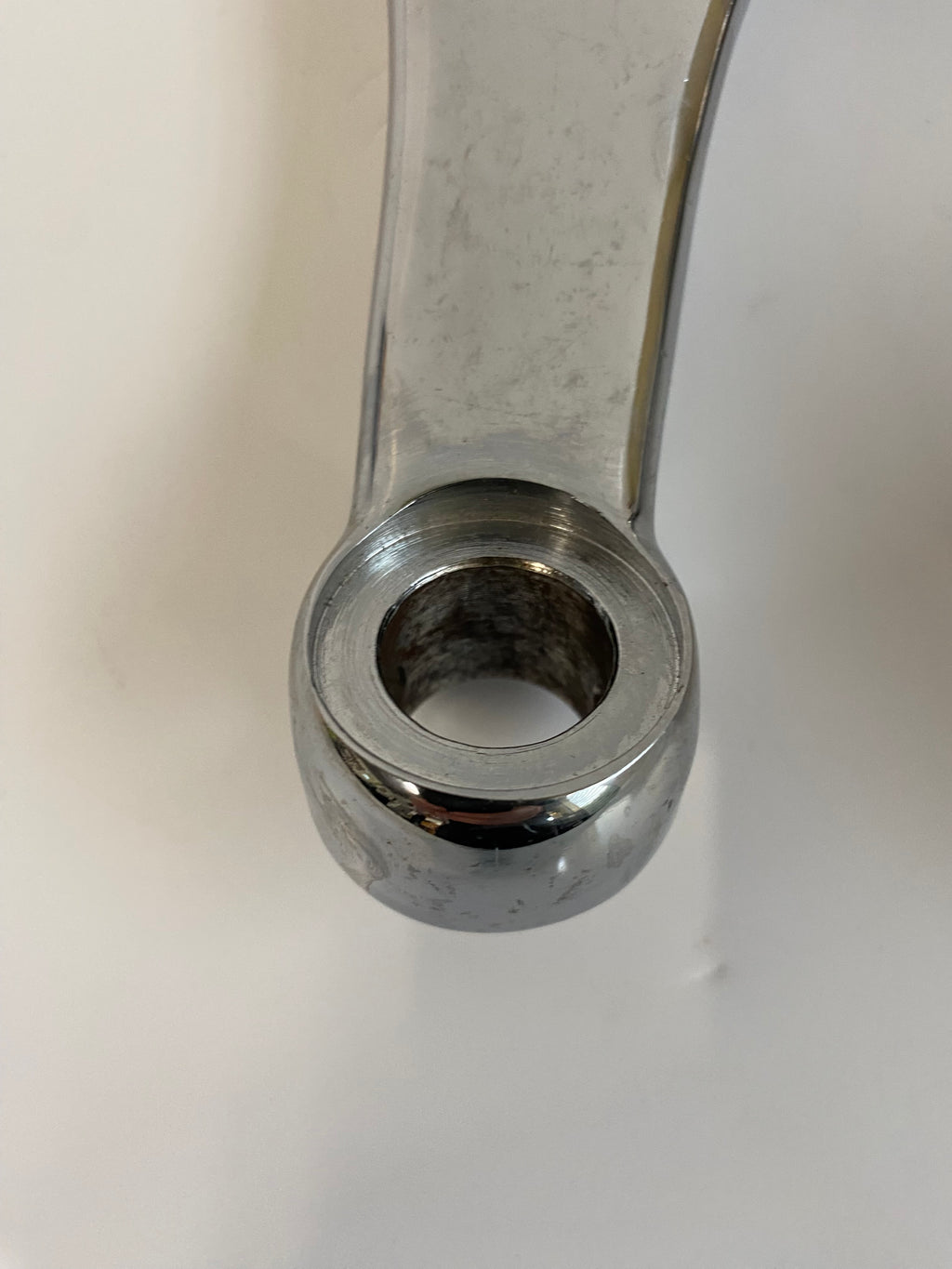 Supports de cale pied pilote commandes avancées Sportster Harley Davidson REF 42705-04