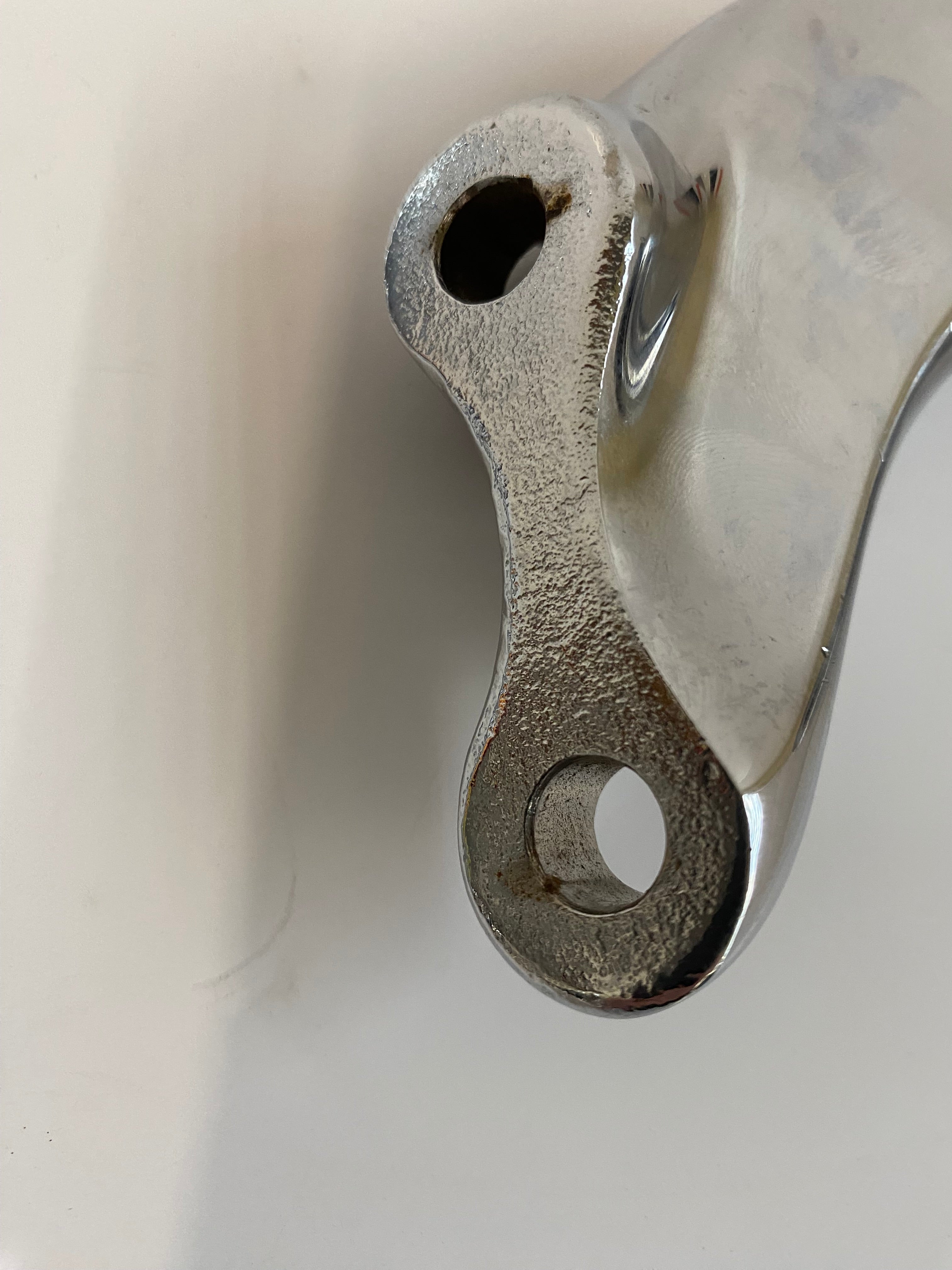 Supports de cale pied pilote commandes avancées Sportster Harley Davidson REF 42705-04