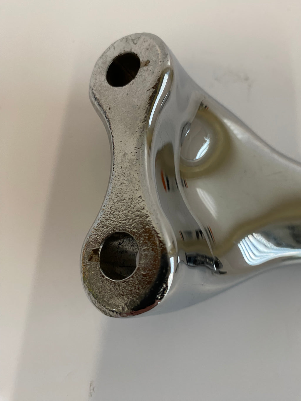 Supports de cale pied pilote commandes avancées Sportster Harley Davidson REF 42705-04