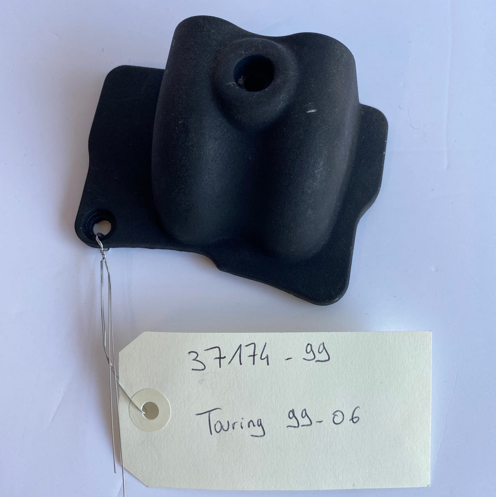 Harley Davidson Touring Oil Hose Cover REF OEM 37174-99