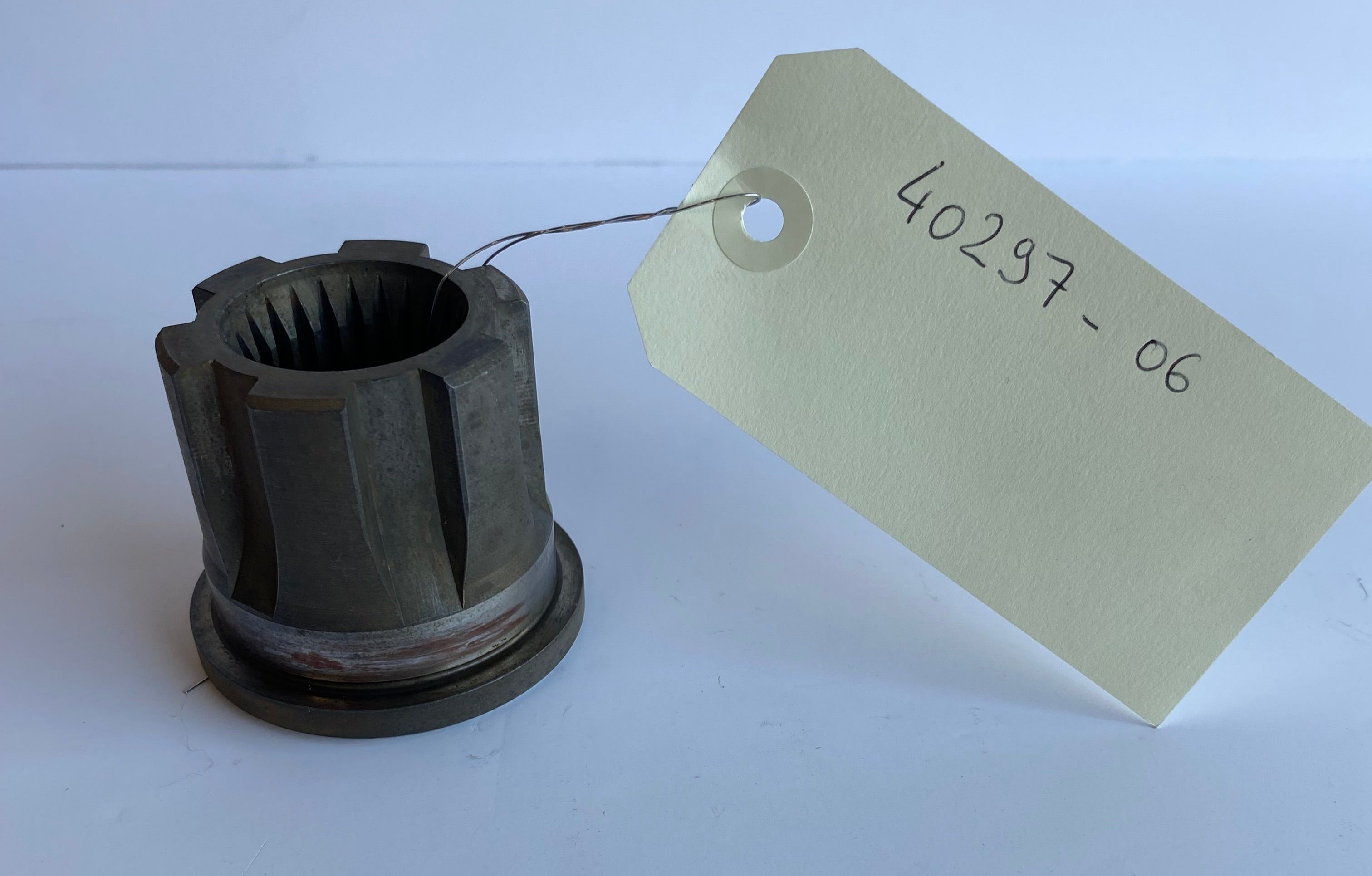 Harley Davidson Torque Compensator Pinion Shaft REF OEM 40297-06