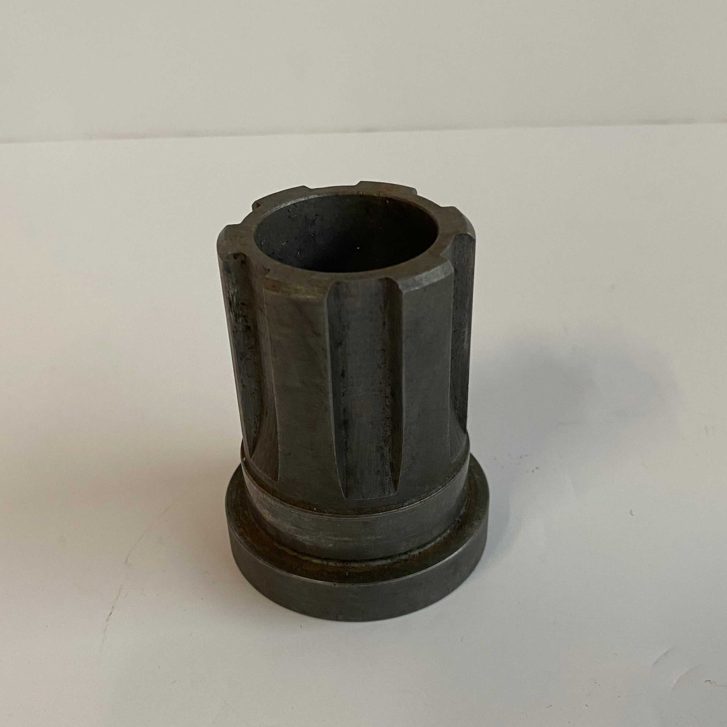 Harley Davidson compensator pinion shaft REF OEM 40266-85