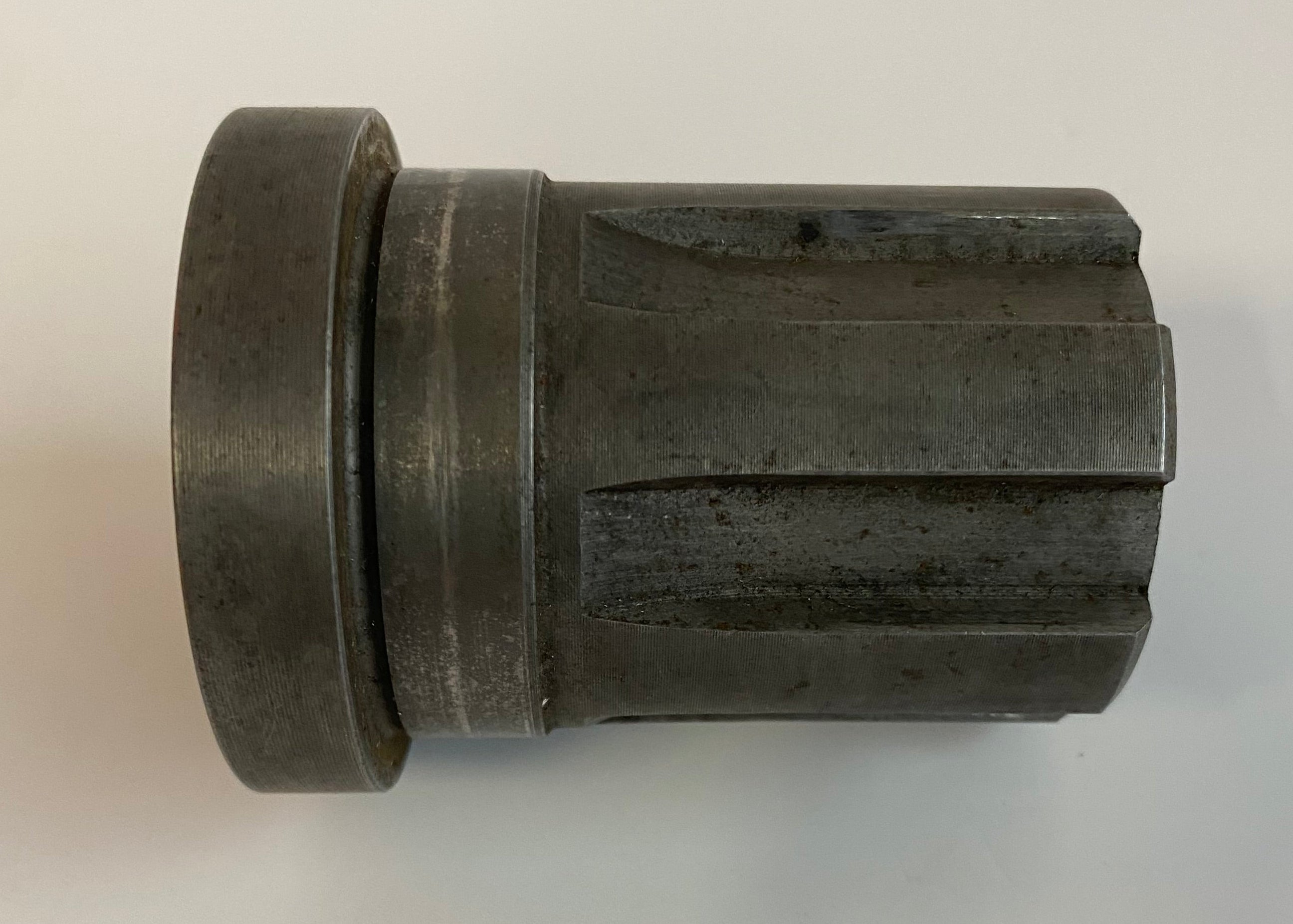 Harley Davidson compensator pinion shaft REF OEM 40266-85