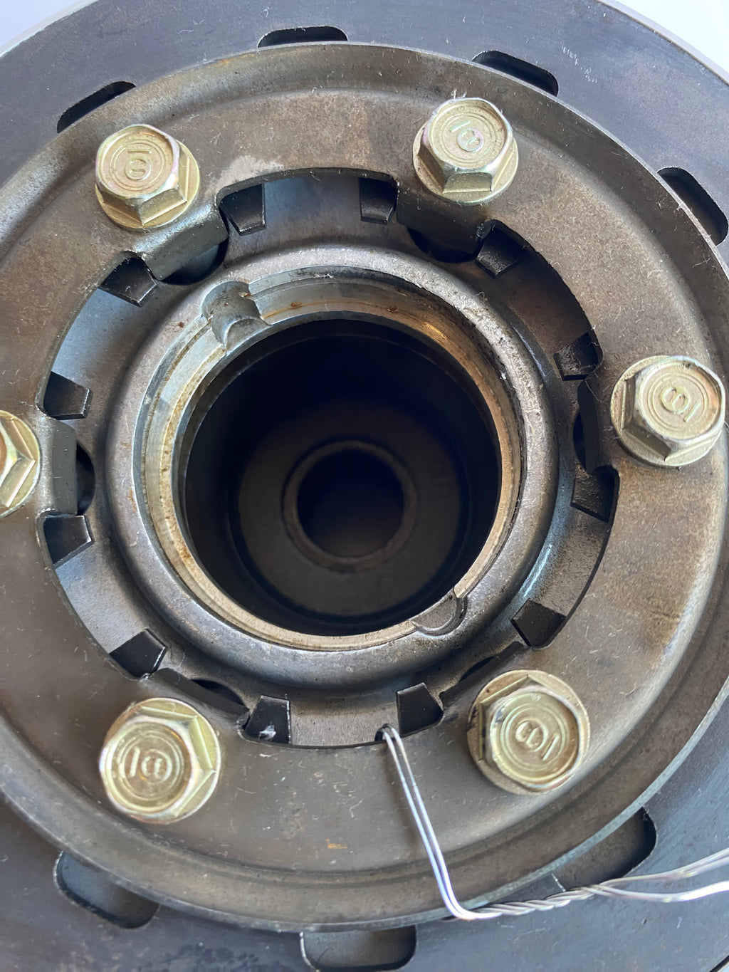 Embrayage complet Twin Cam Harley Davidson REF OEM 37802-98B