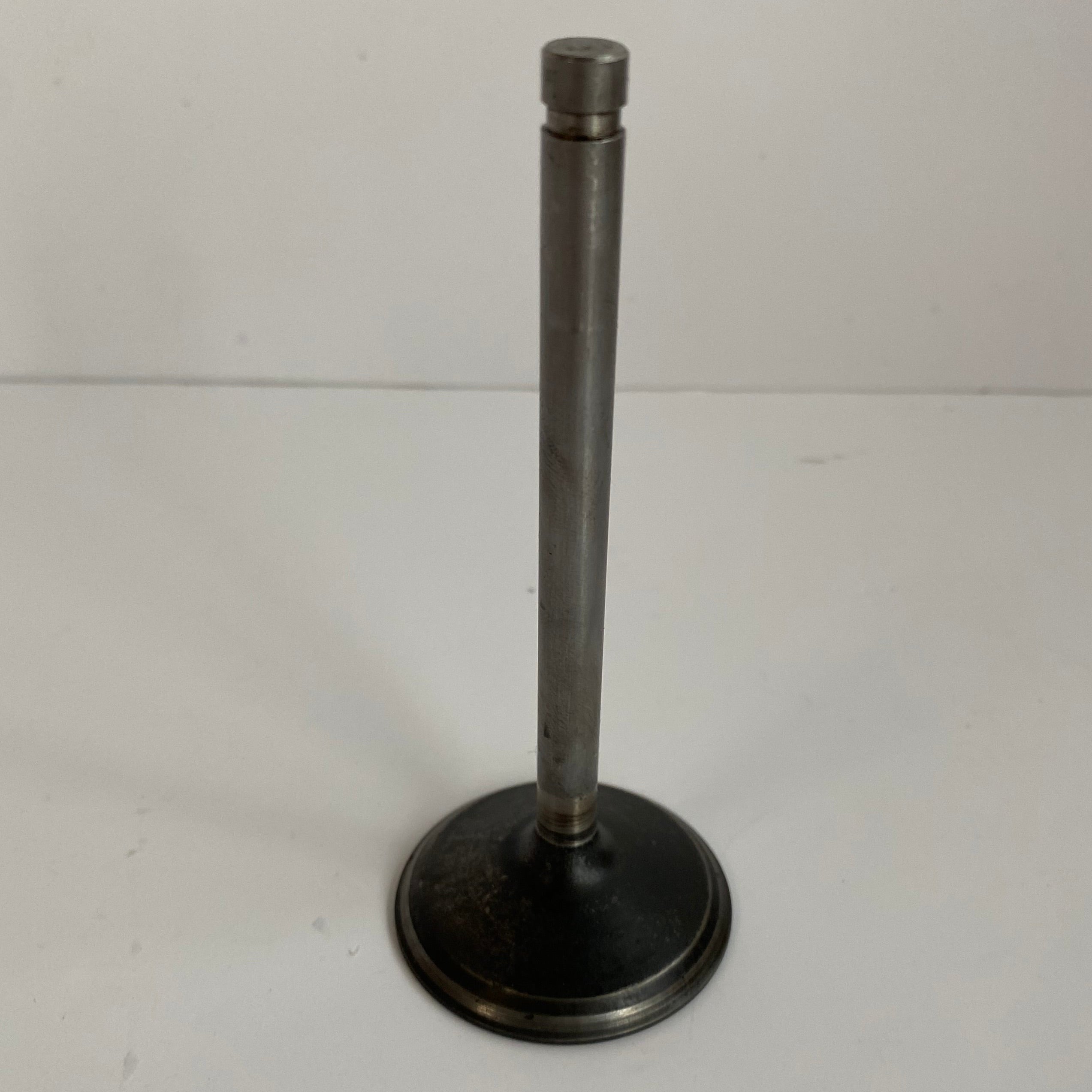 Soupape d'admission moteur EVO 1340 Harley Davidson REF OEM 18074-83A