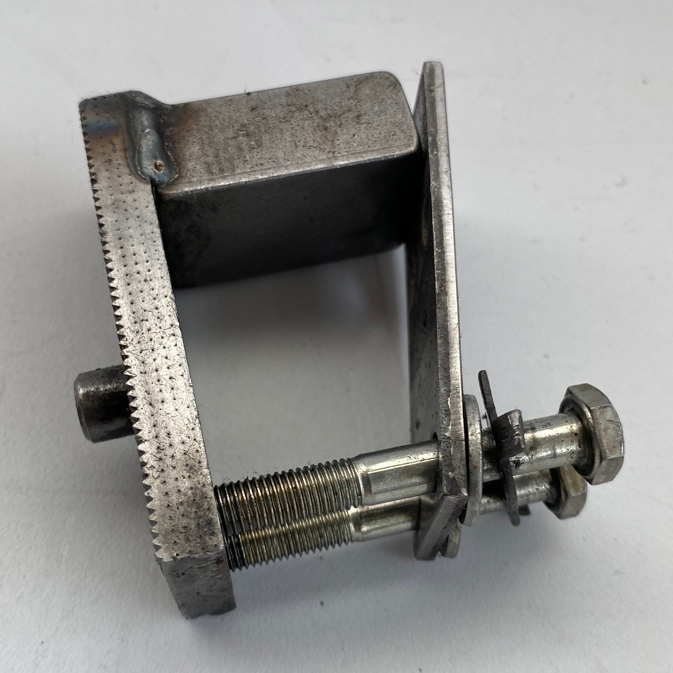 Ensemble support de patin tendeur primaire Harley Davidson REF OEM 39990-65 / 39993-65