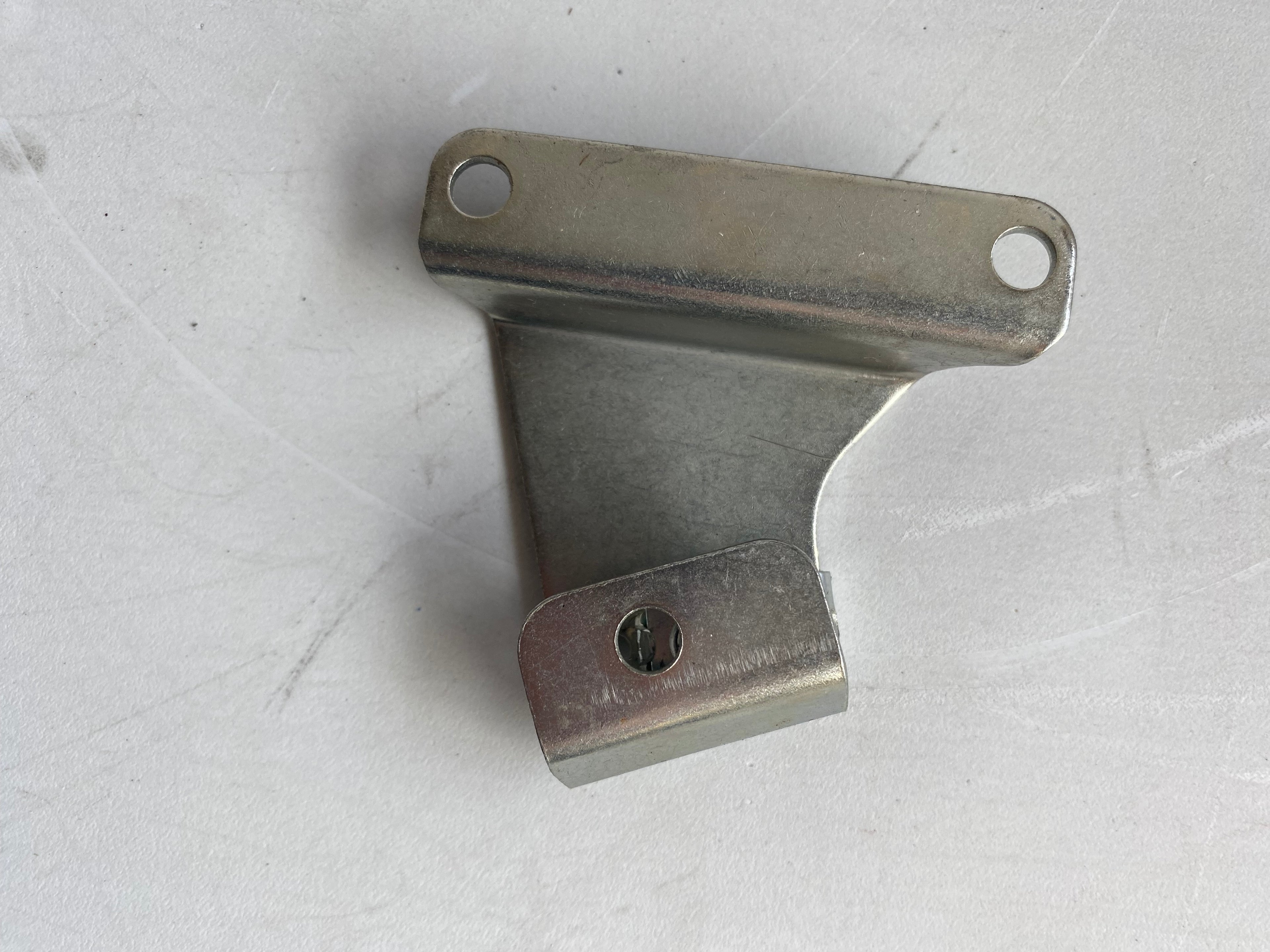 Support de filtre à air Dyna Harley Davidson REF OEM 29110-08 & 8102