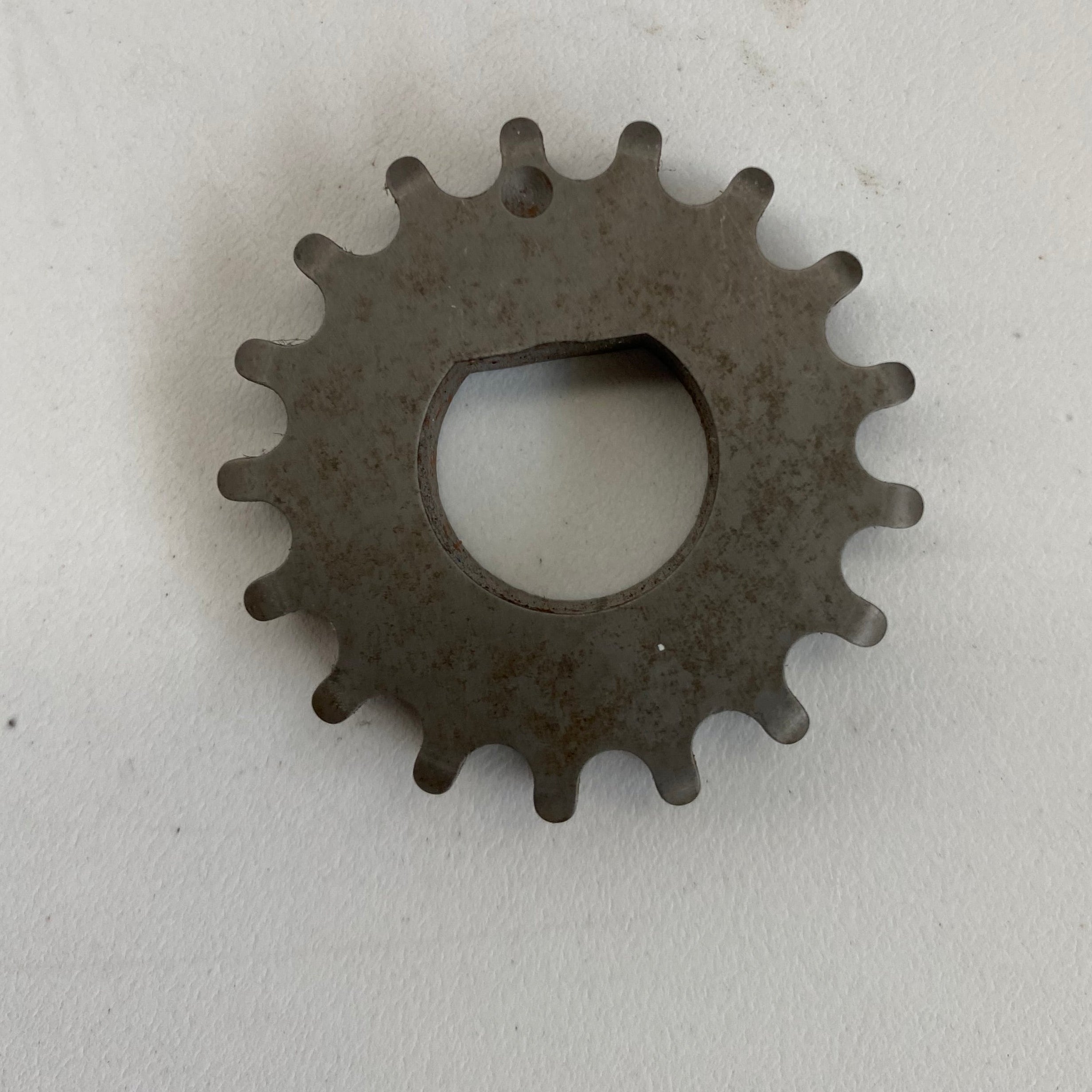 Pignon 17 dents distribution Twin Cam Harley Davidson Andrews REF MCS 503587