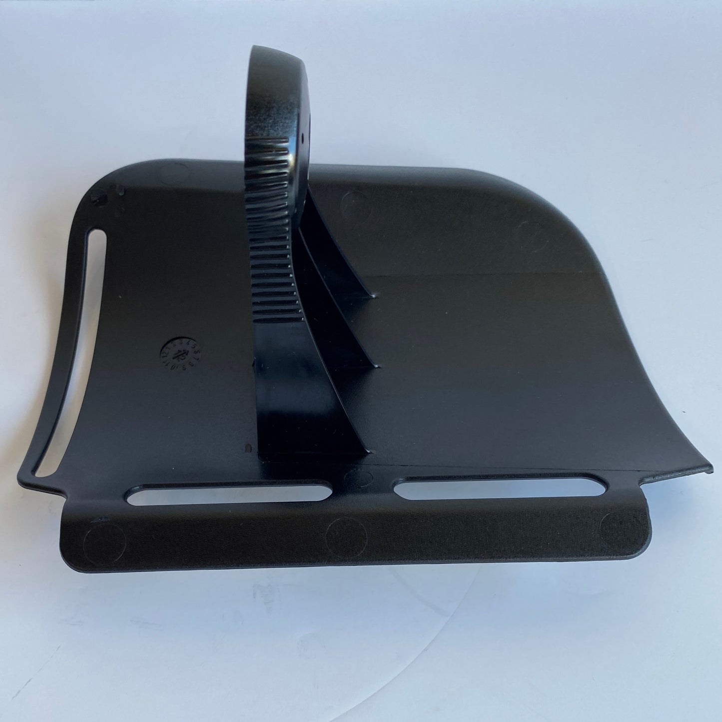 Volet de ventilation de fairing crash bar droit Harley Davidson REF OEM 58889-05