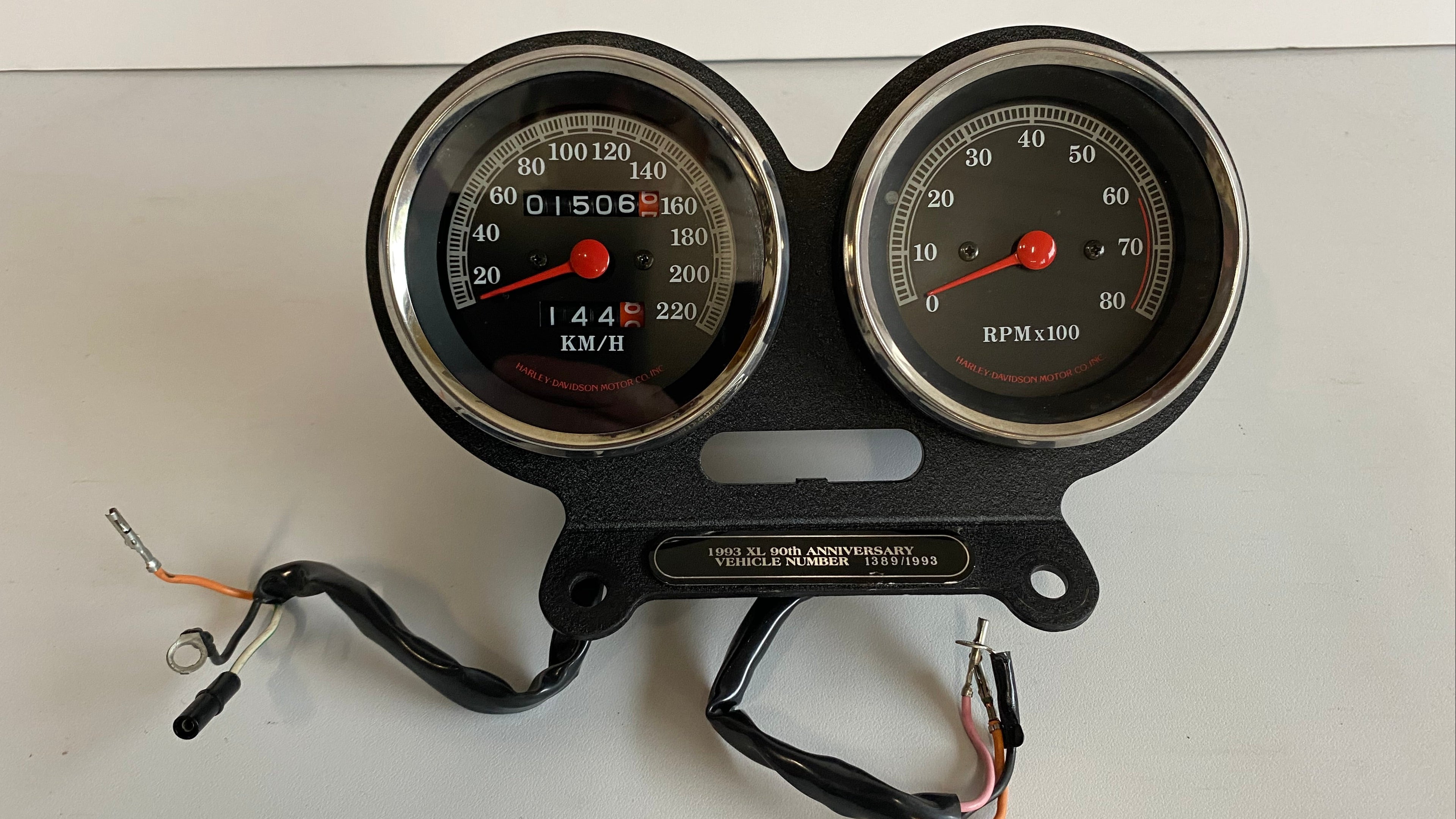 Compteur et compte tours Sportster anniversaire 90 ans Harley Davidson REF OEM 67099-92