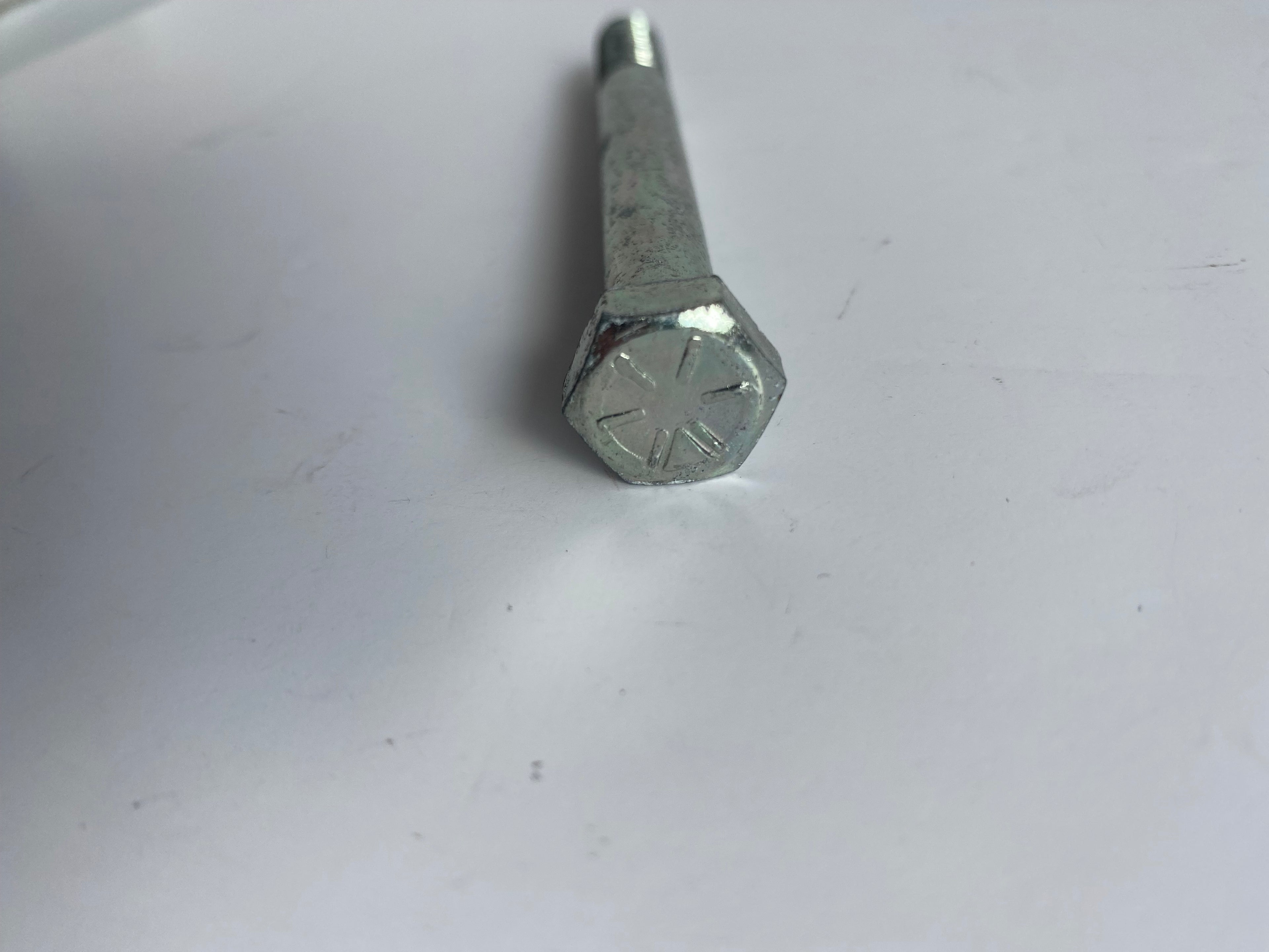 Vis hexagonale 3/8-16 x 3-3/4" Harley Davidson