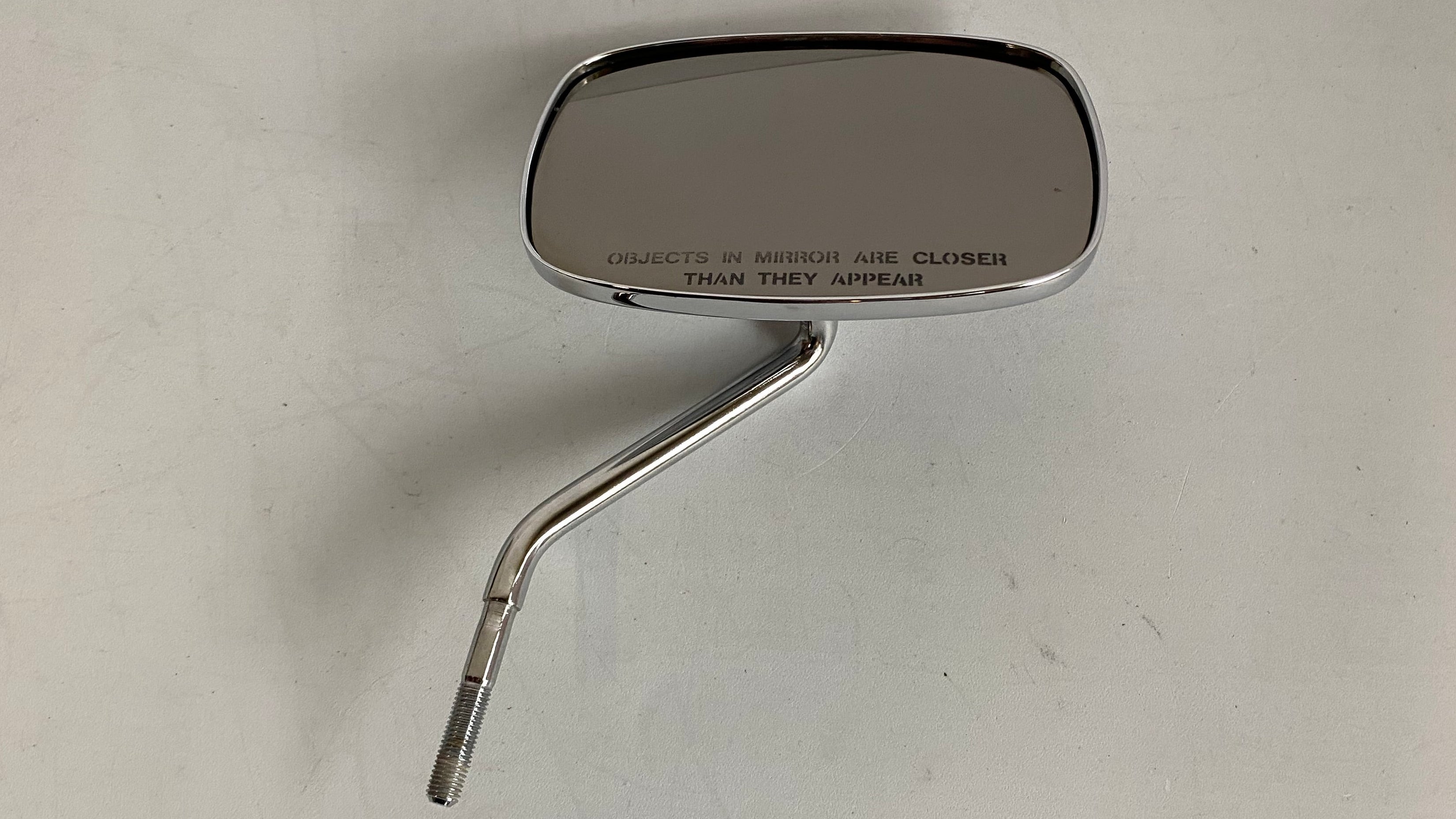 Rétroviseur droit chromé branche courte Harley Davidson REF OEM 91875-82TA