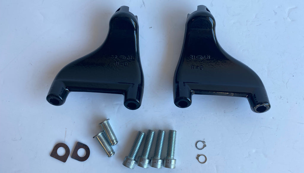 Jeu de supports de cale pieds noirs passager Sportster Harley Davidson REF 50203-04