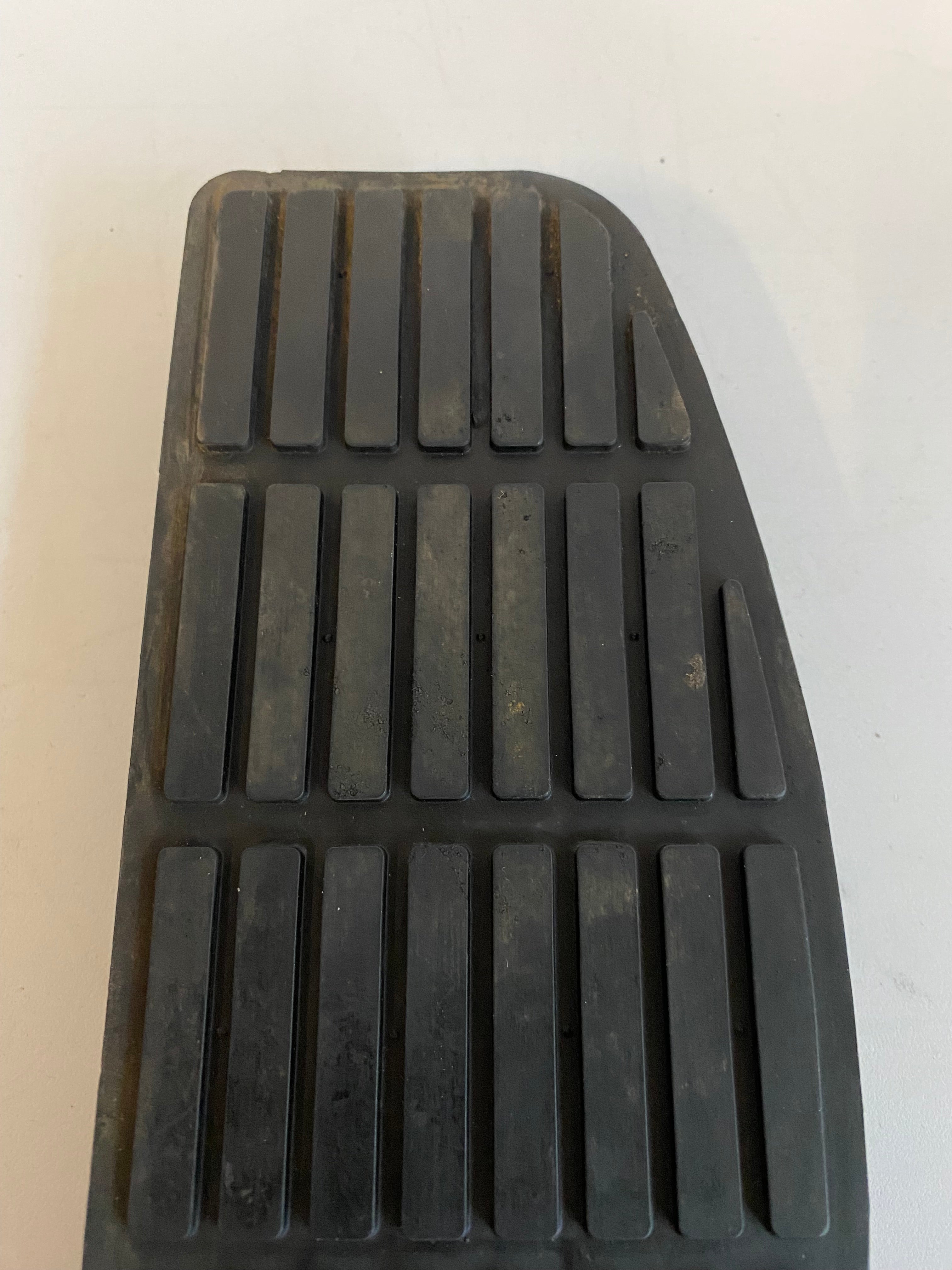 Harley Davidson Driver Footboard Rubber/Insert OEM REF: 50614-06