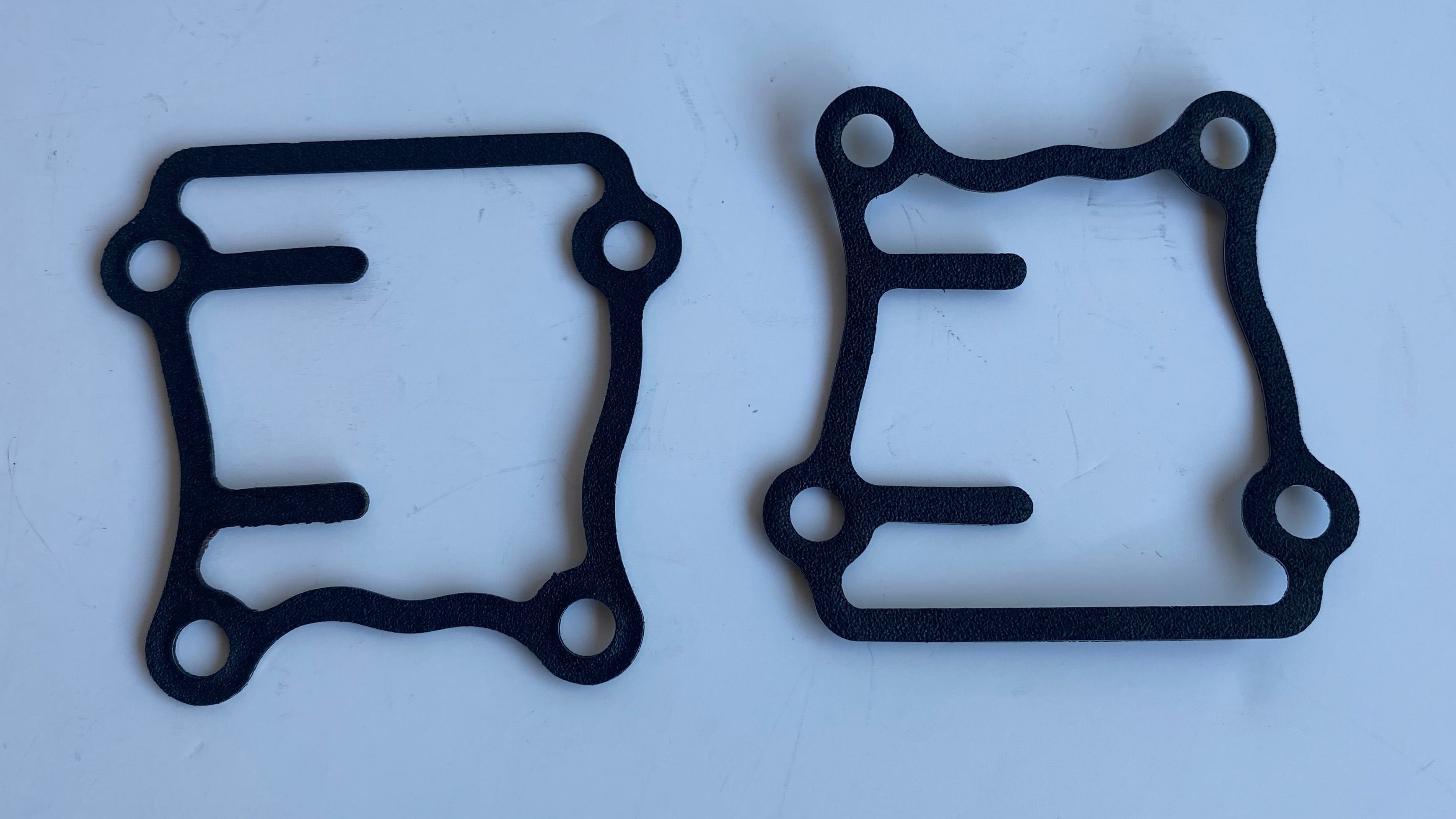 Jeu de 2 joints d'embases de poussoirs hydrauliques twin Cam Harley Davidson REF OEM 18635-99B