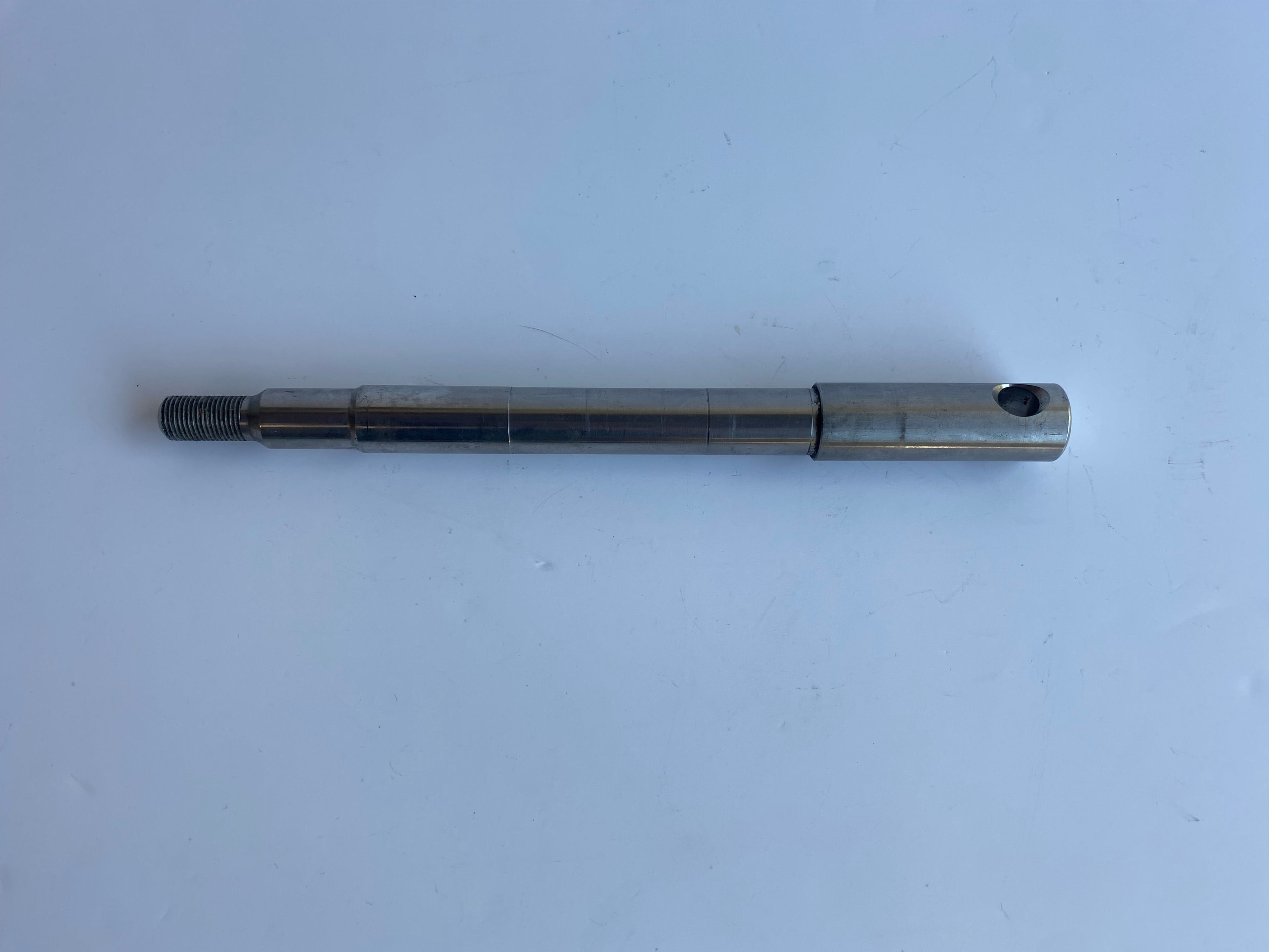 Vorderradachse Dyna und Sportster Harley Davidson REF OEM 43895-00