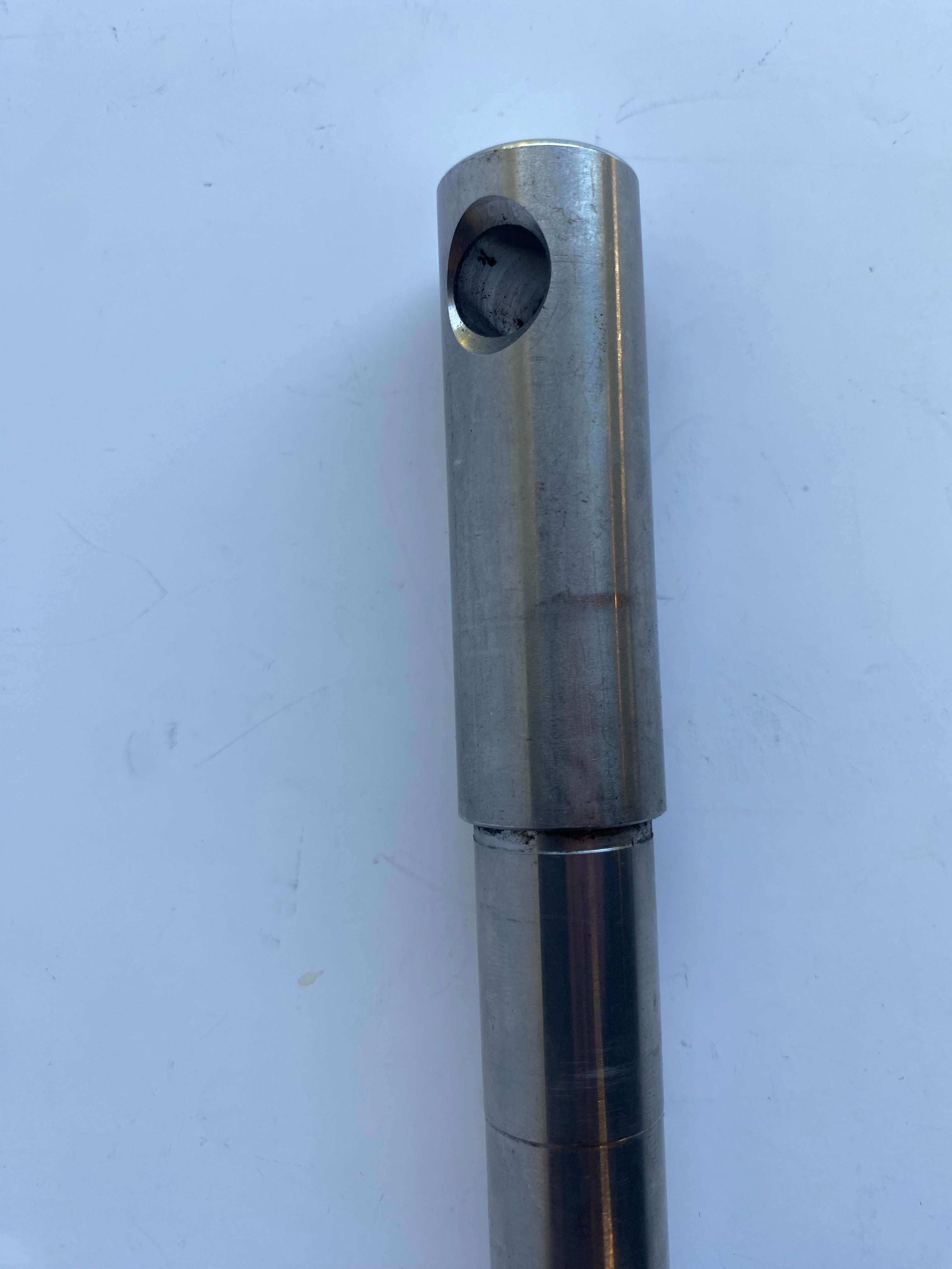 Vorderradachse Dyna und Sportster Harley Davidson REF OEM 43895-00
