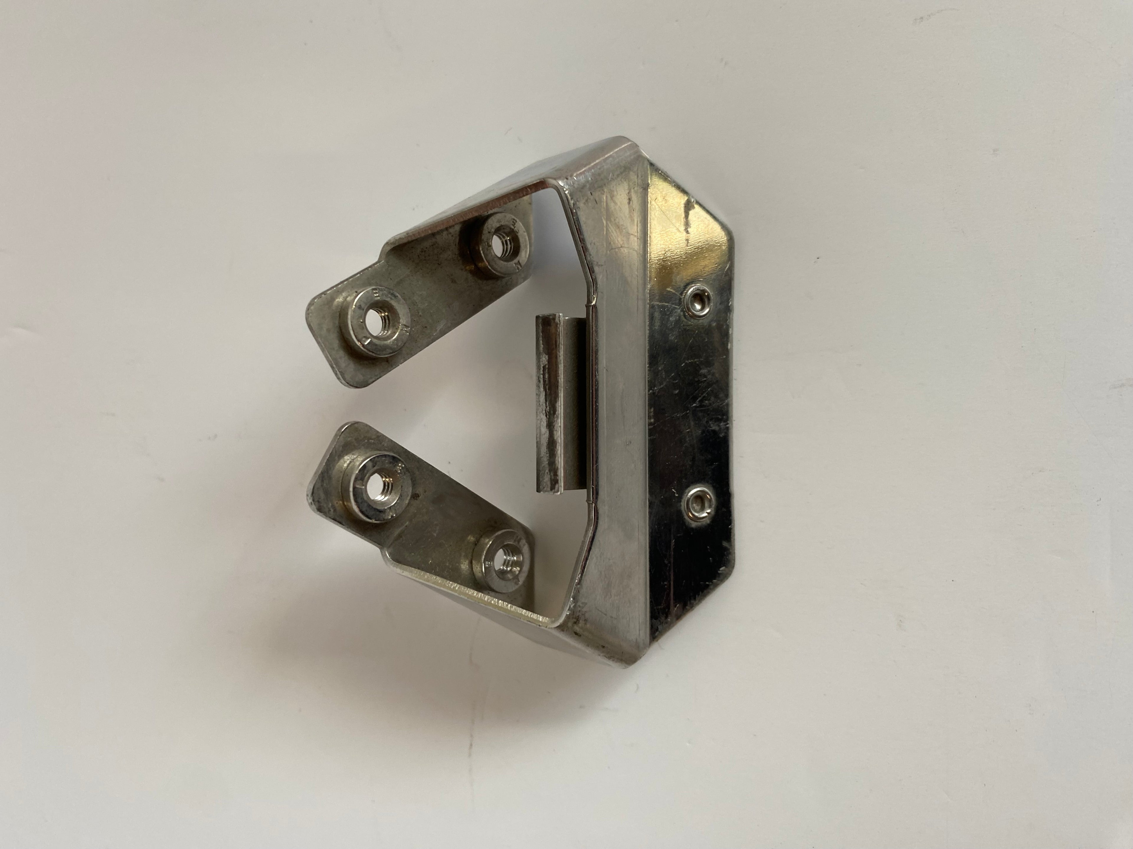 Accroche couvercle de sacoche Touring Harley Davidson REF OEM 90958-93