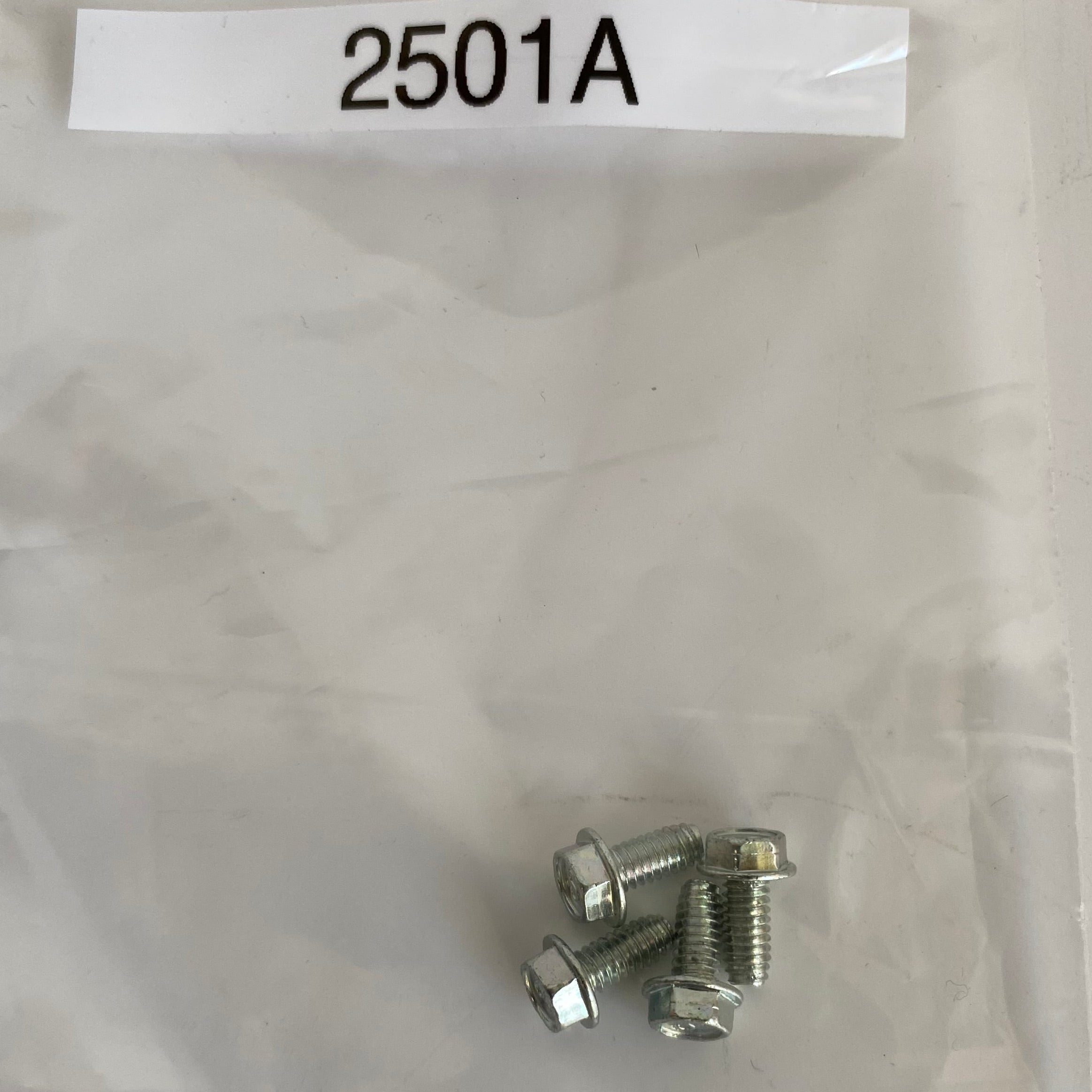 Jeu de 4 vis hex 8-32 X 3/8 Harley Davidson REF OEM 2501A