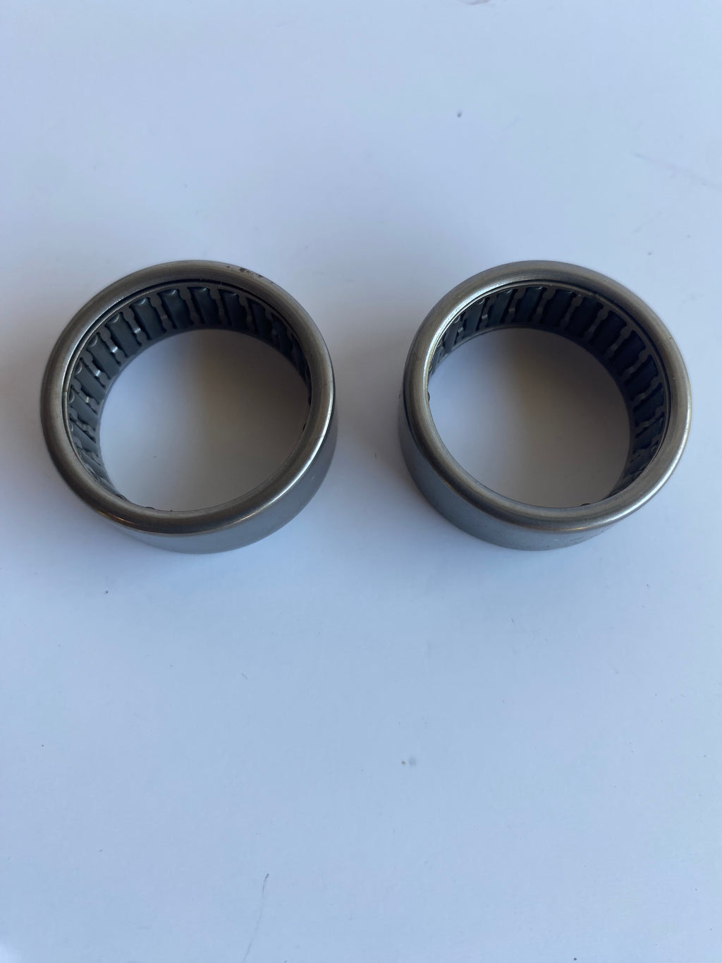 Jeu de 2 roulements arbres à cames Twin Cam Harley Davidson REF OEM 9215