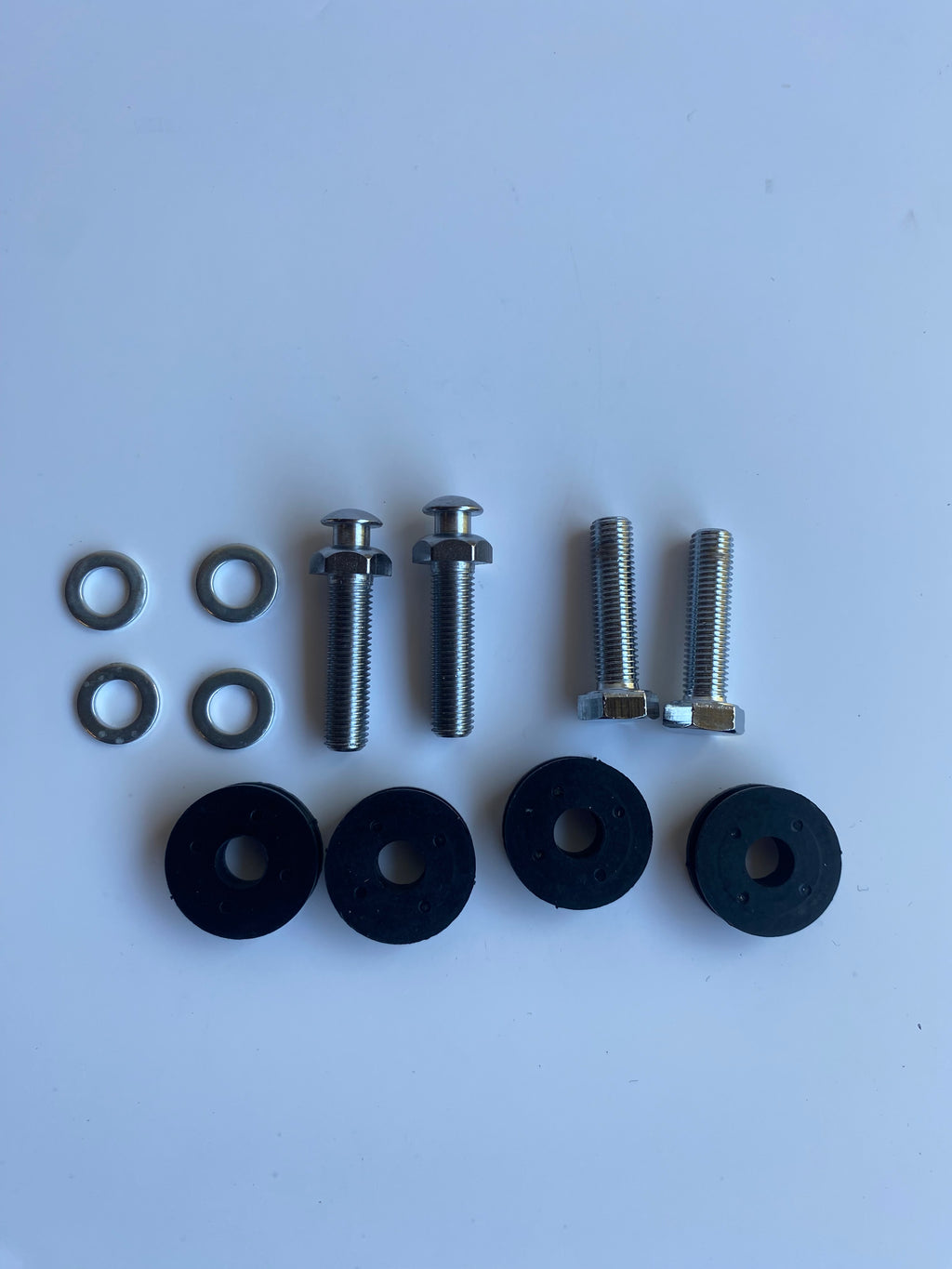 Kit de fixation pare brise Softail Harley Davidson REF 68000069