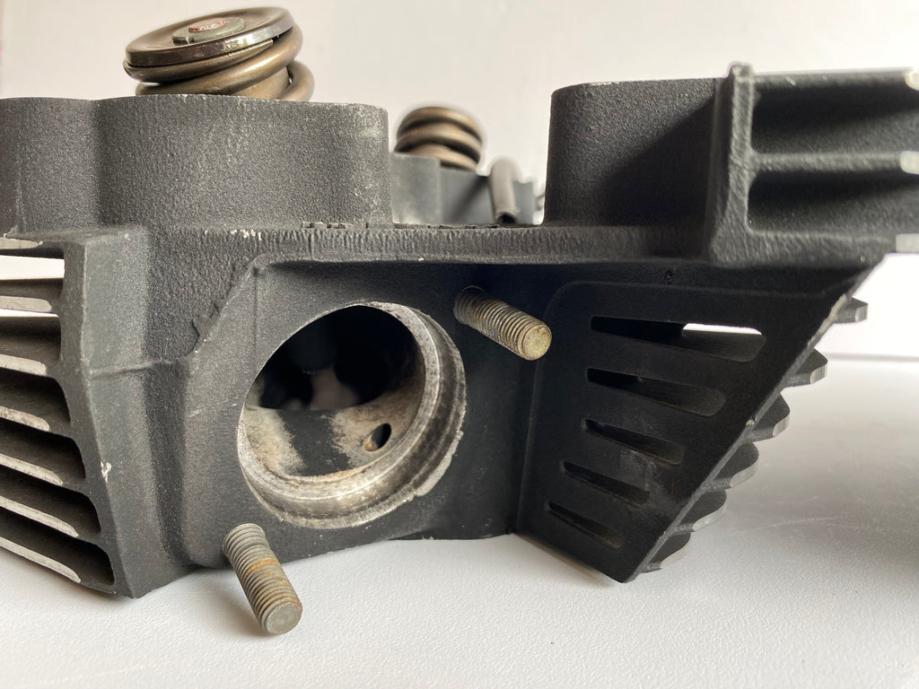 Harley Davidson Twin Cam 110 Motor Zylinderkopfsatz REF OEM 17251-07B &amp; 17252-07A