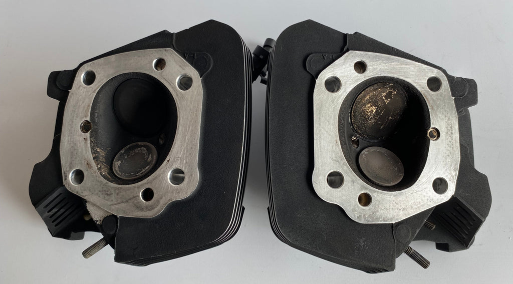 Harley Davidson Twin Cam 110 Motor Zylinderkopfsatz REF OEM 17251-07B &amp; 17252-07A