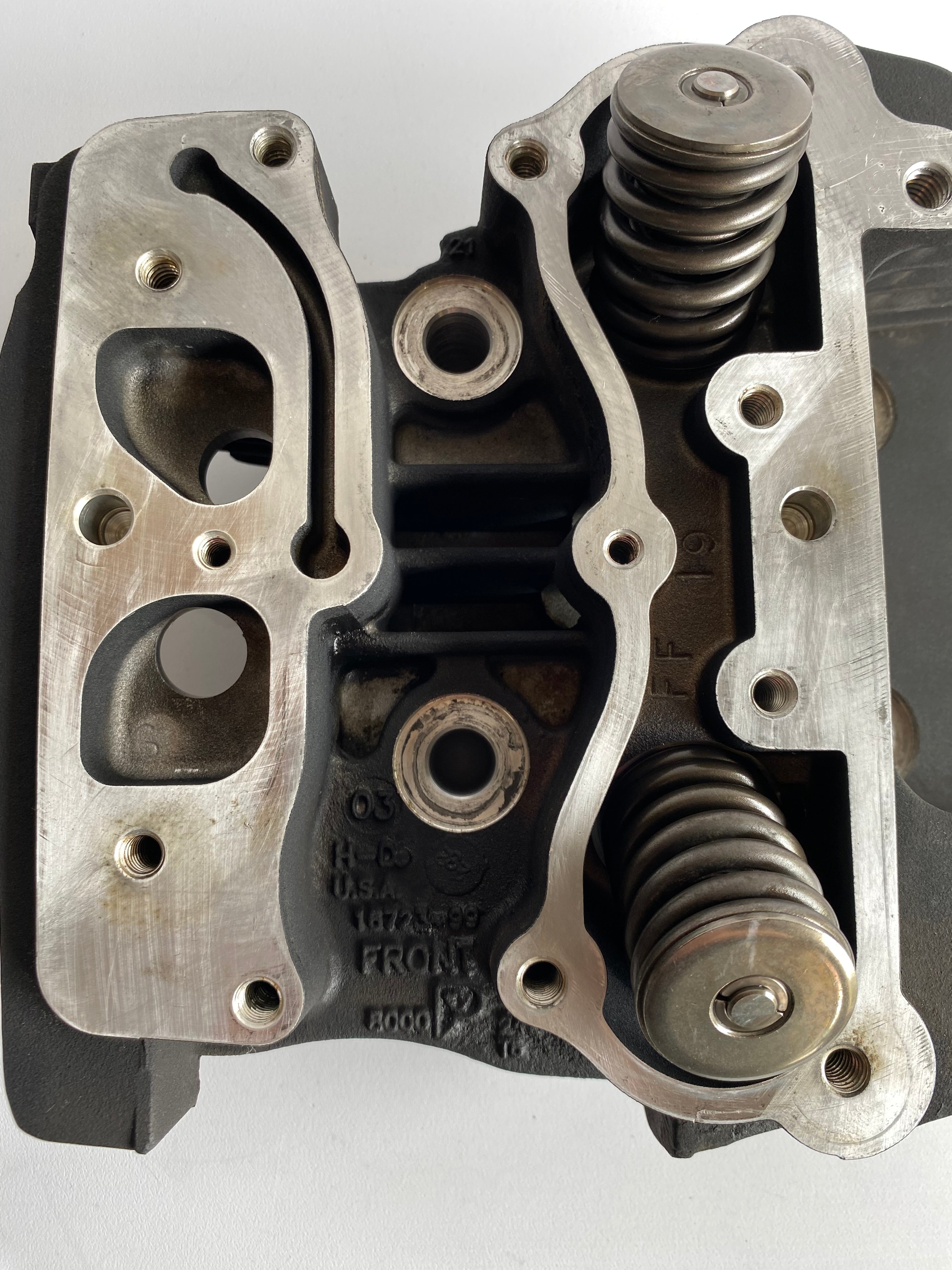 Culasse avant Twin Cam 1450 Harley Davidson REF OEM 16722-99