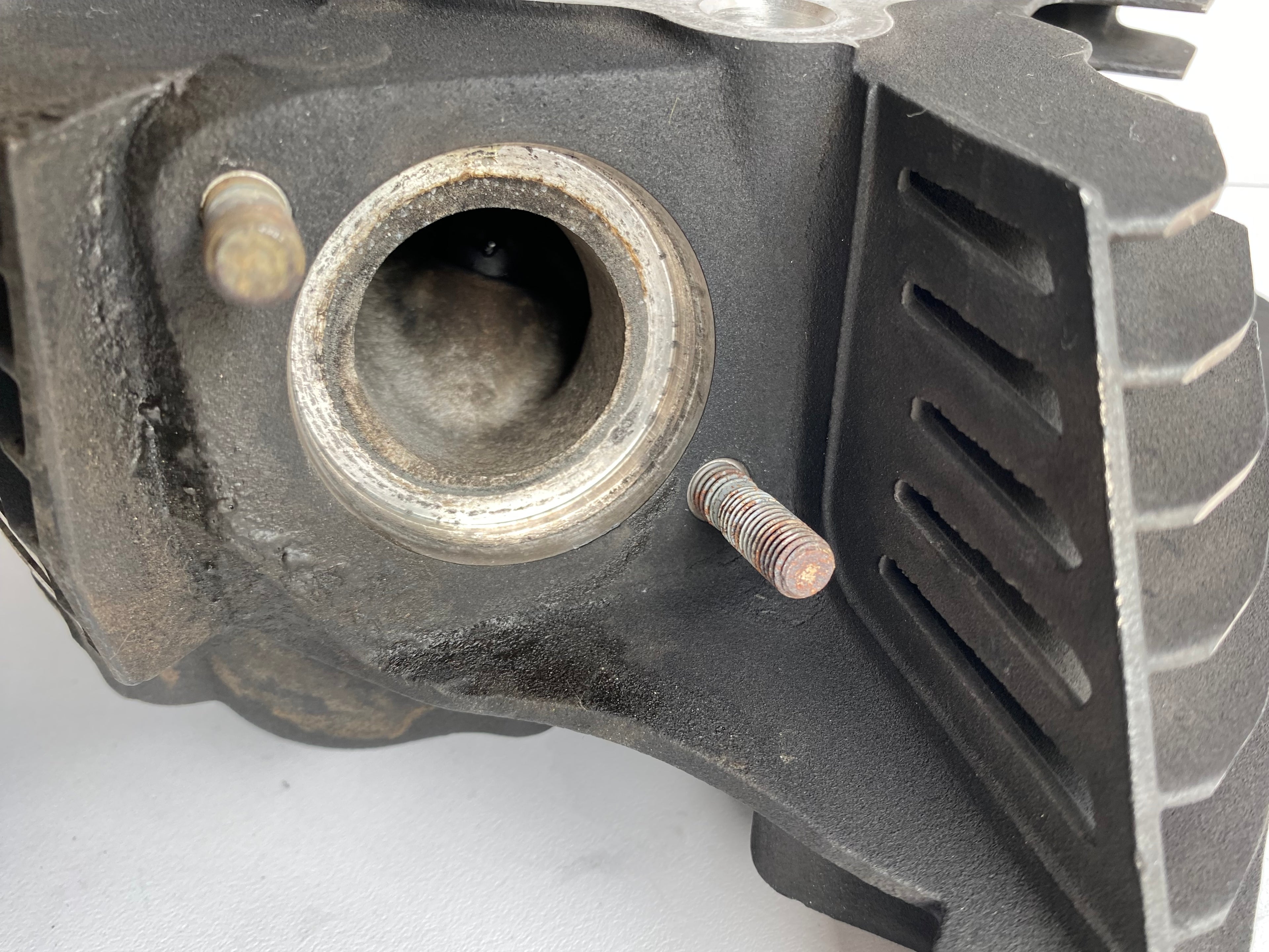Culasse avant Twin Cam 1450 Harley Davidson REF OEM 16722-99