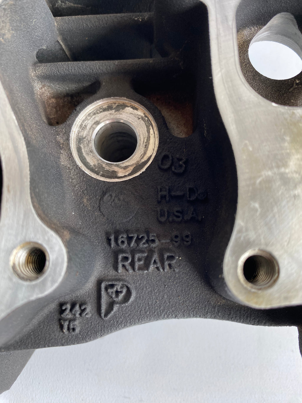 Culasse arrière Twin Cam 1450 Harley Davidson REF OEM 16724-99
