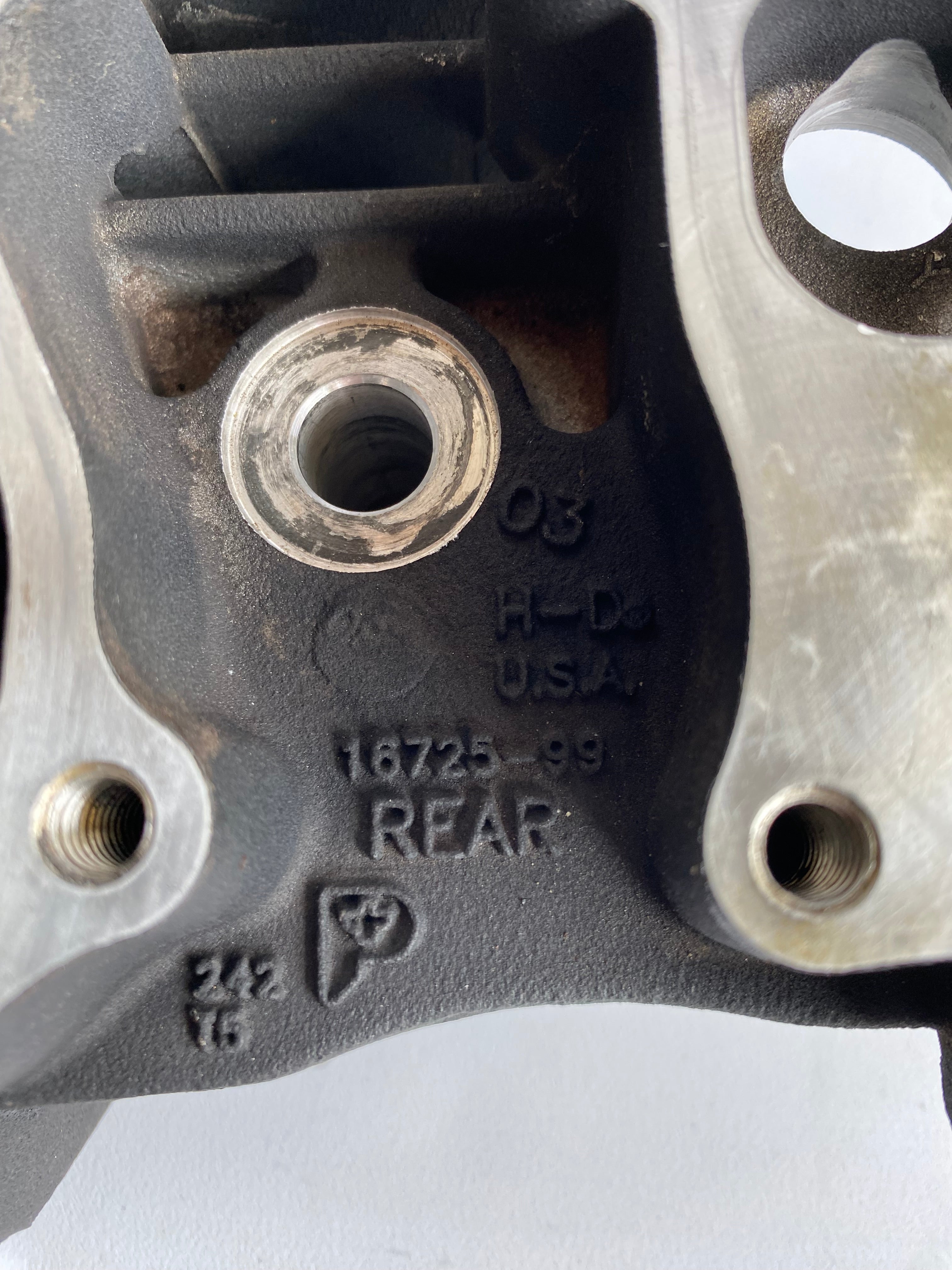 Culasse arrière Twin Cam 1450 Harley Davidson REF OEM 16724-99