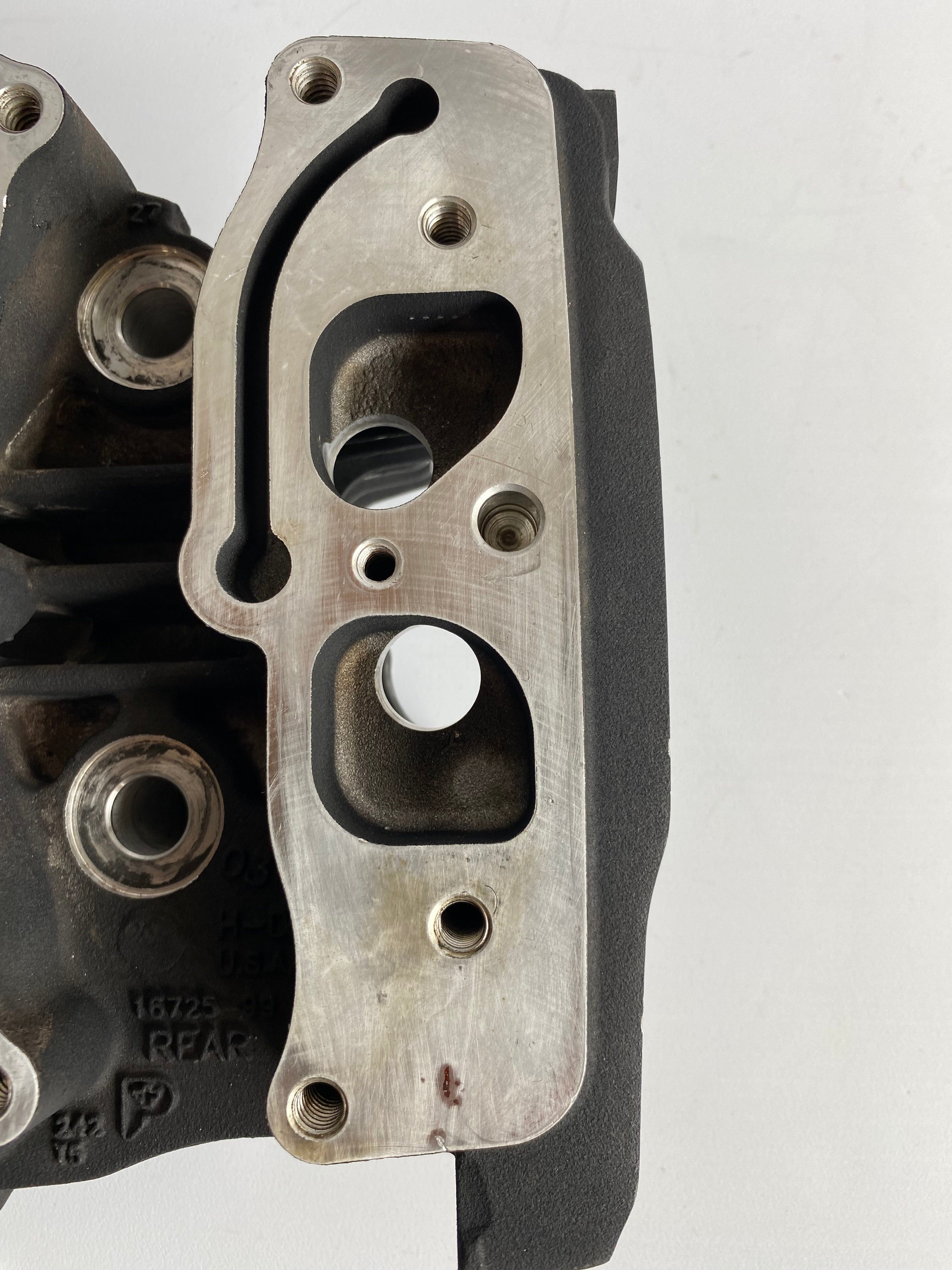 Culasse arrière Twin Cam 1450 Harley Davidson REF OEM 16724-99