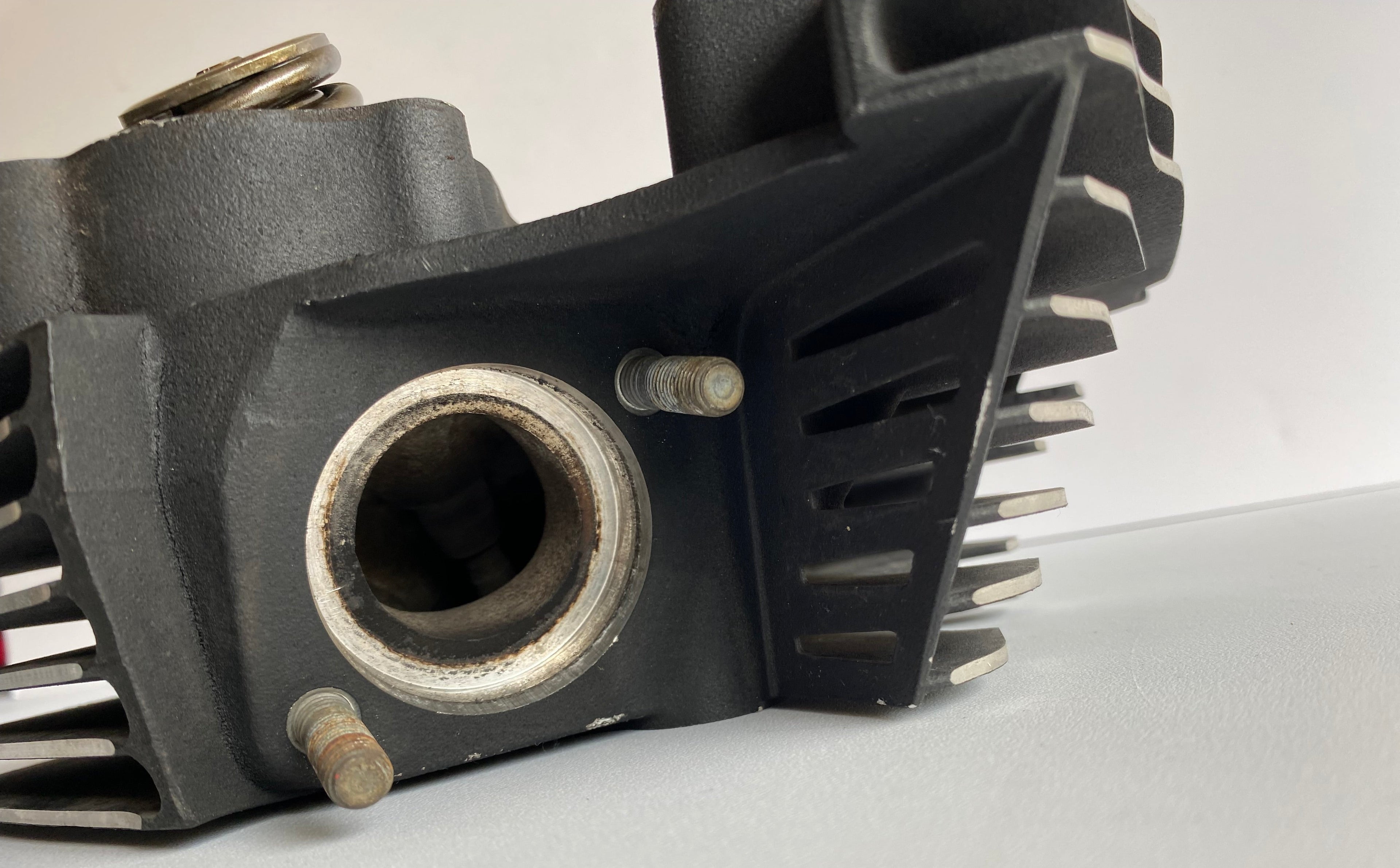 Culasse arrière Twin Cam 1450 Harley Davidson REF OEM 16724-99