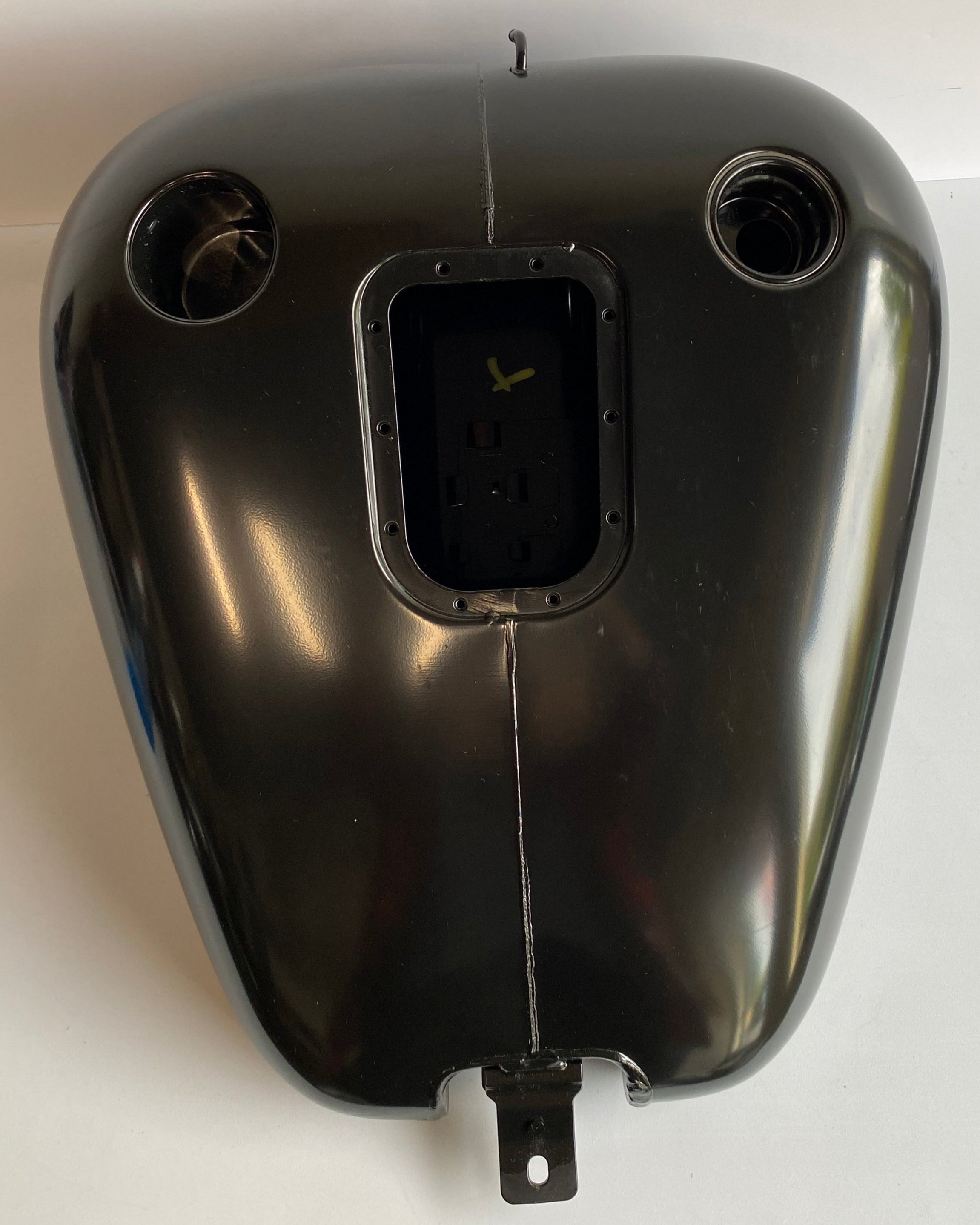 Harley Davidson Softail Fuel Tank REF OEM 61625-08