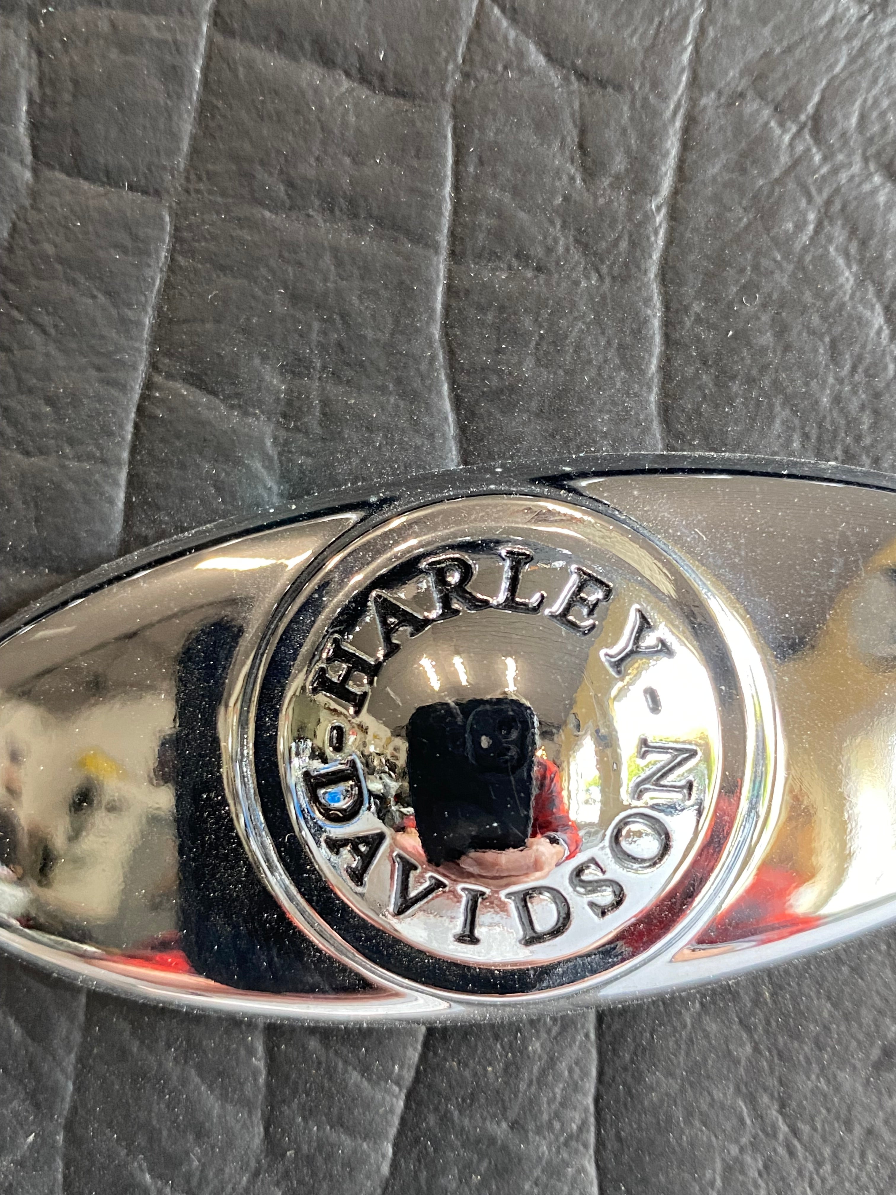Sacoche droite Softail Héritage Harley Davidson REF OEM 90477-00