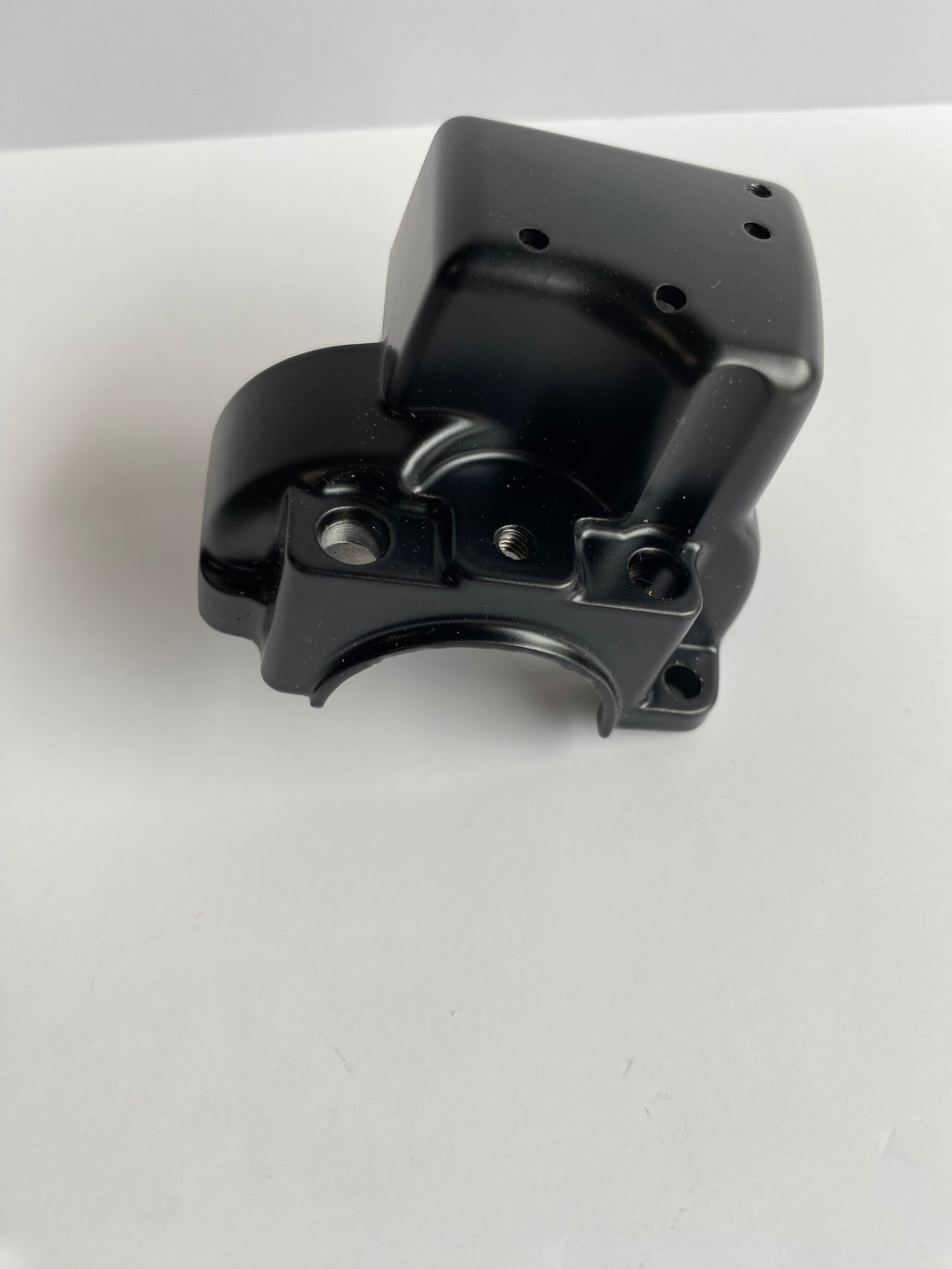 Lower right switch housing Touring Harley Davidson REF OEM 71553-96