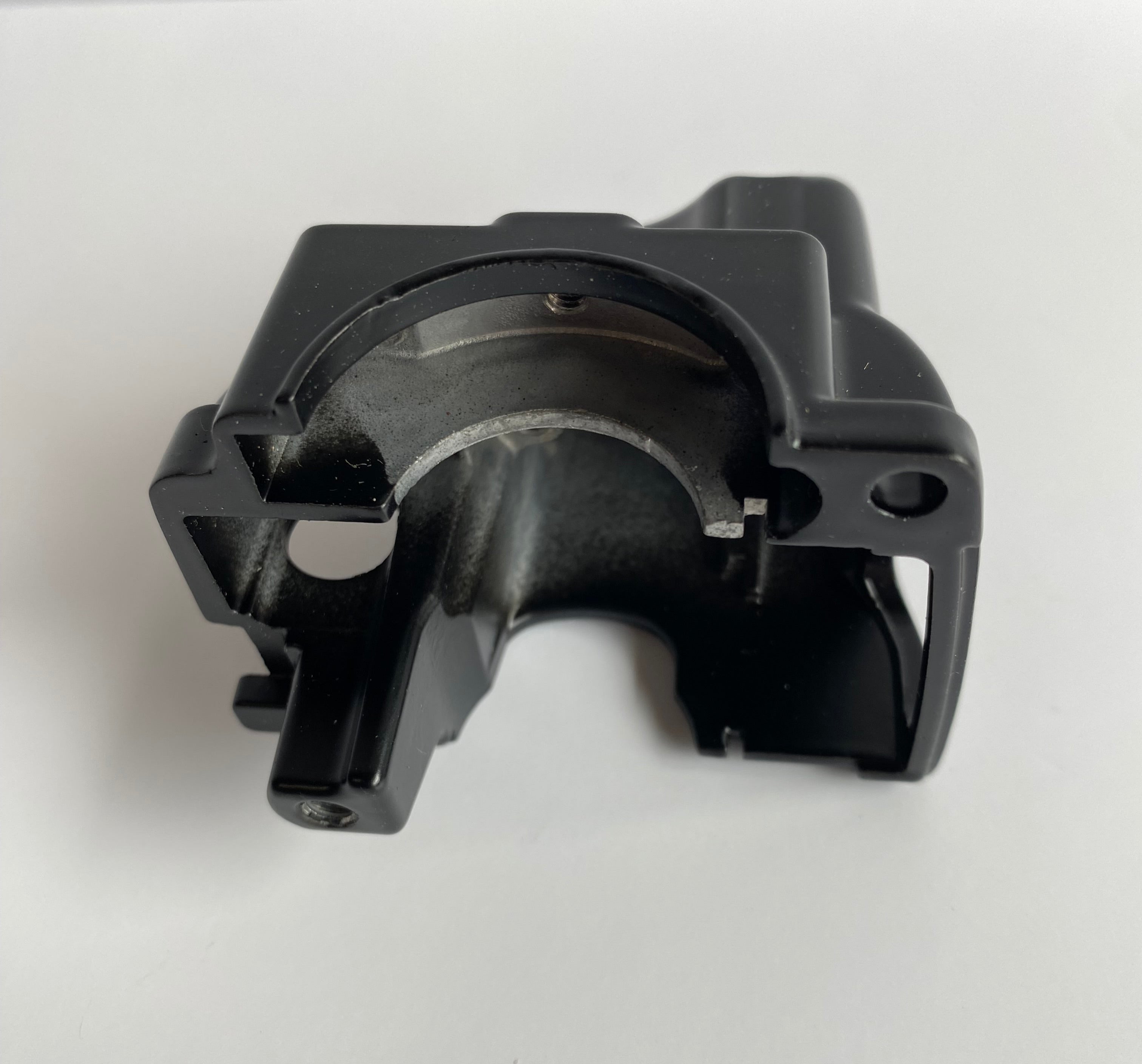 Lower right switch housing Touring Harley Davidson REF OEM 71553-96