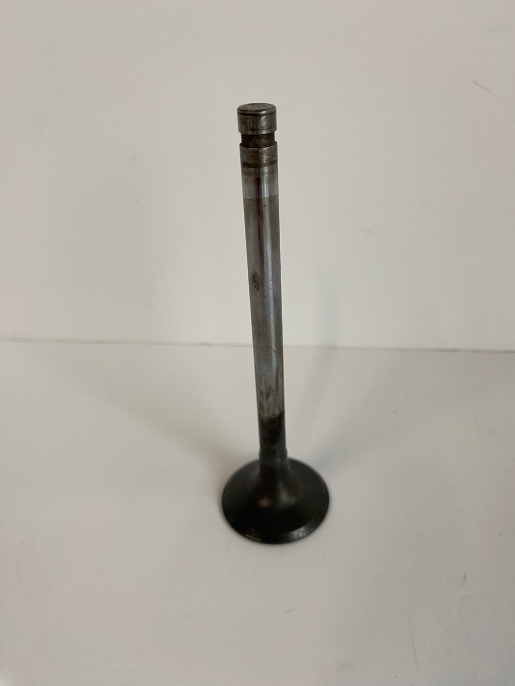 Soupape échappement moteur Sportster 883 Harley Davidson REF OEM 18030-86B