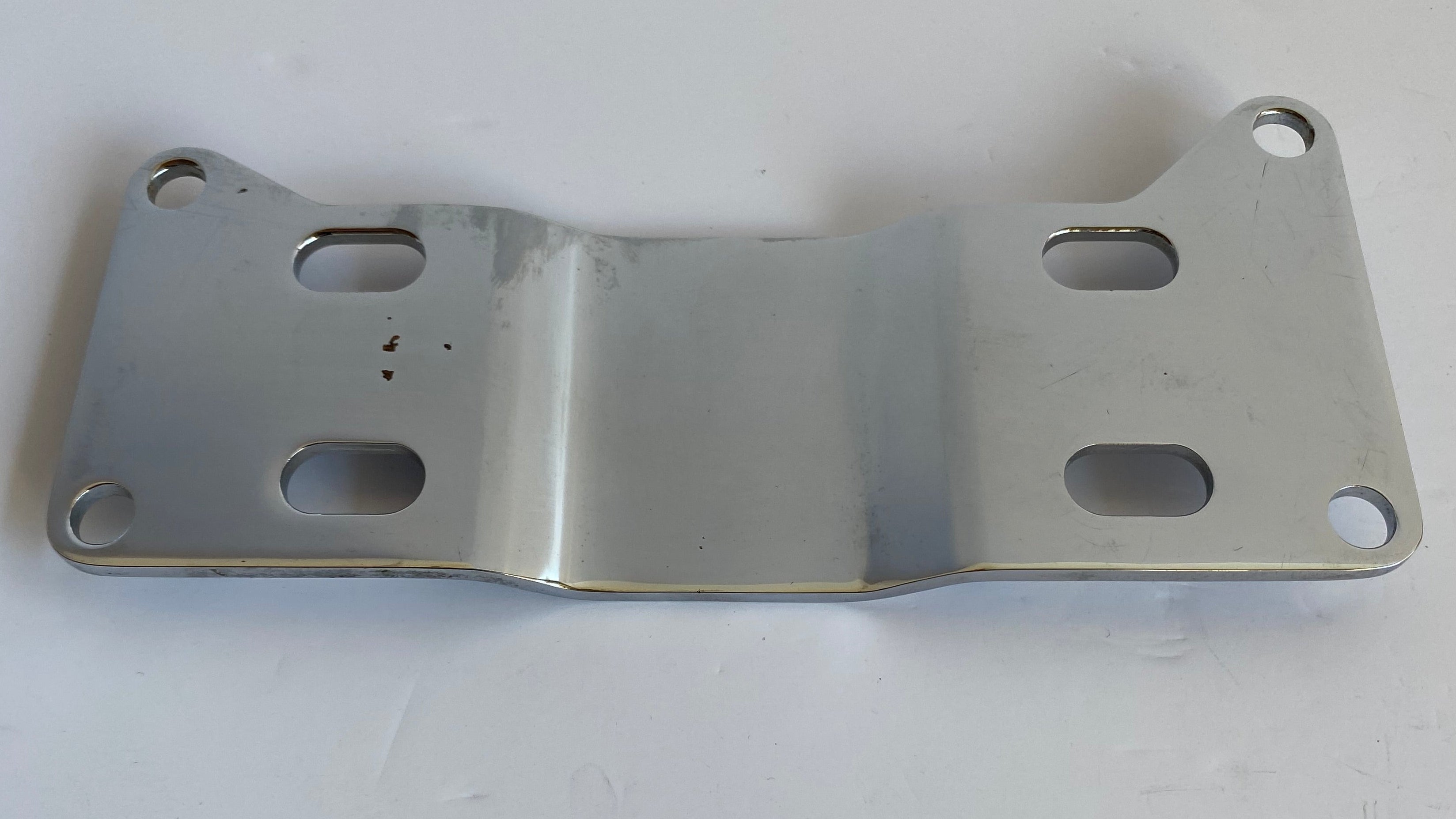 Support boite à 5 vitesses Softail Harley Davidson REF 47698-86B