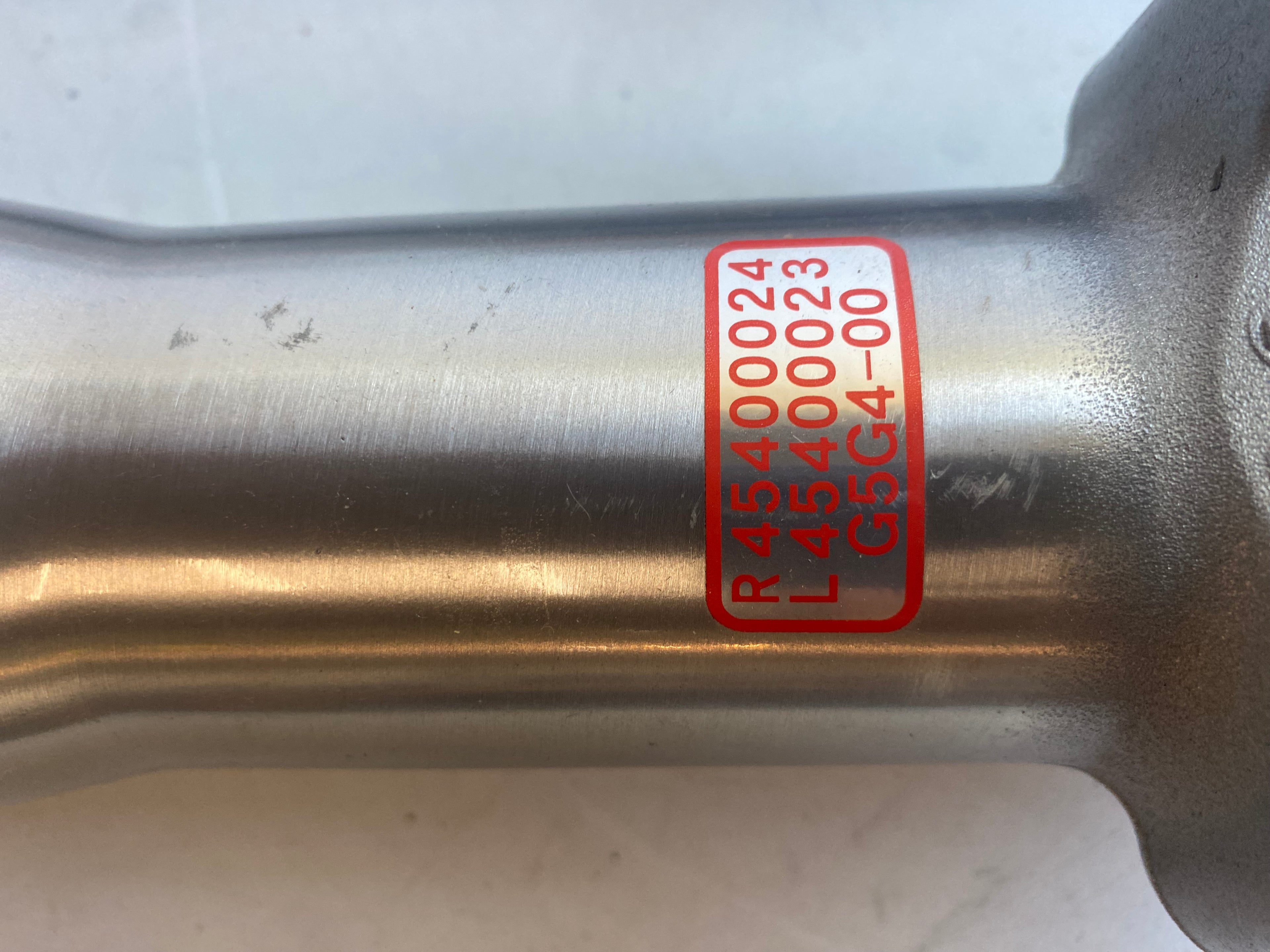 Jeu de bras de fourche 41 mm Dyna Switchback Harley Davidson REF OEM 45400023 & 45400024