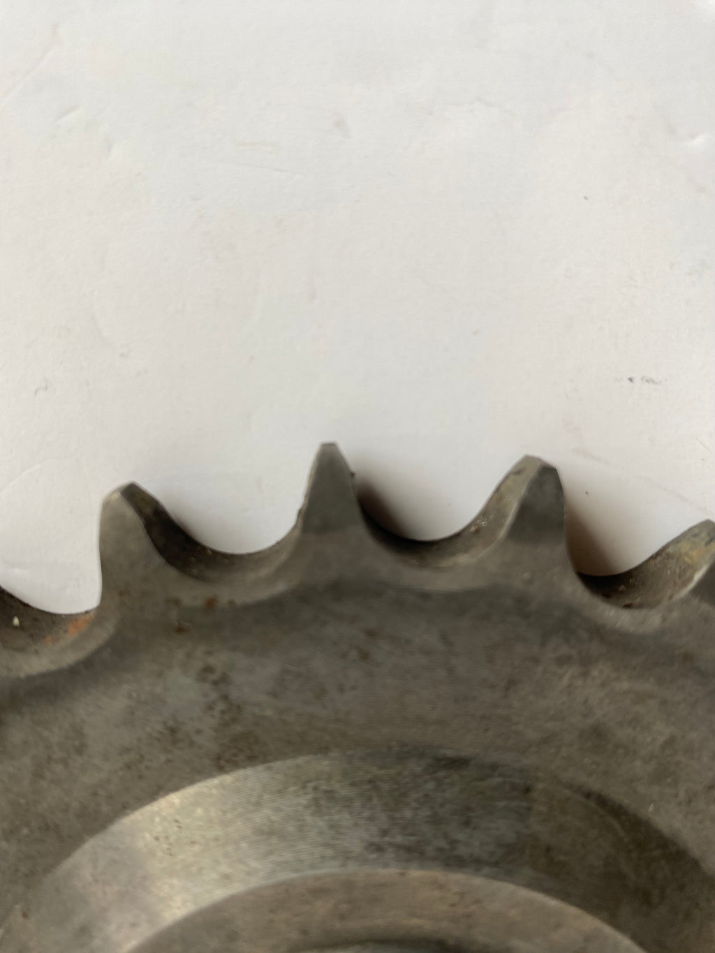 Pignon 23 dents sortie de boite a vitesses Shovelhead Harley Davidson REF OEM 35212-73