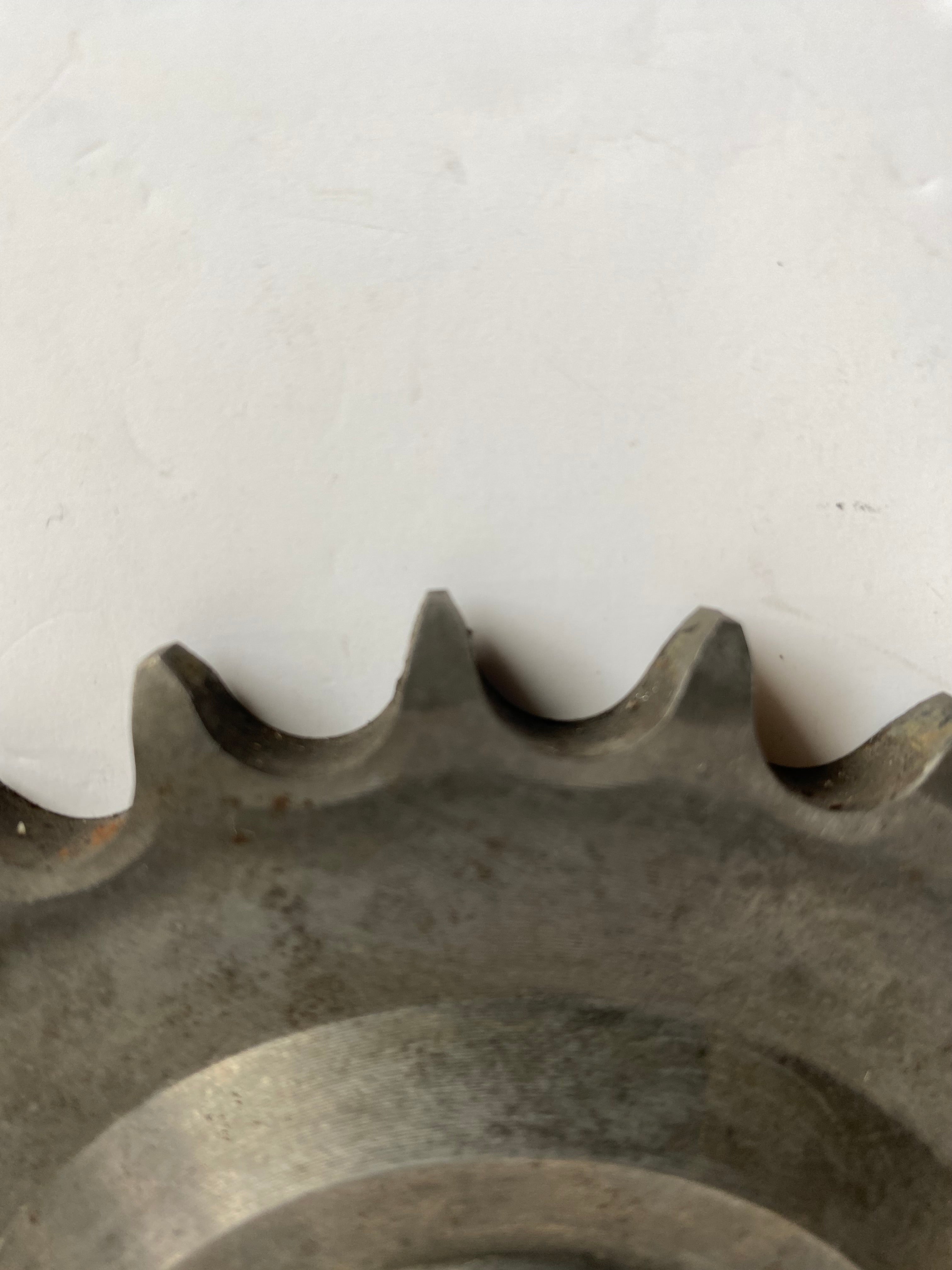 Pignon 23 dents sortie de boite a vitesses Shovelhead Harley Davidson REF OEM 35212-73