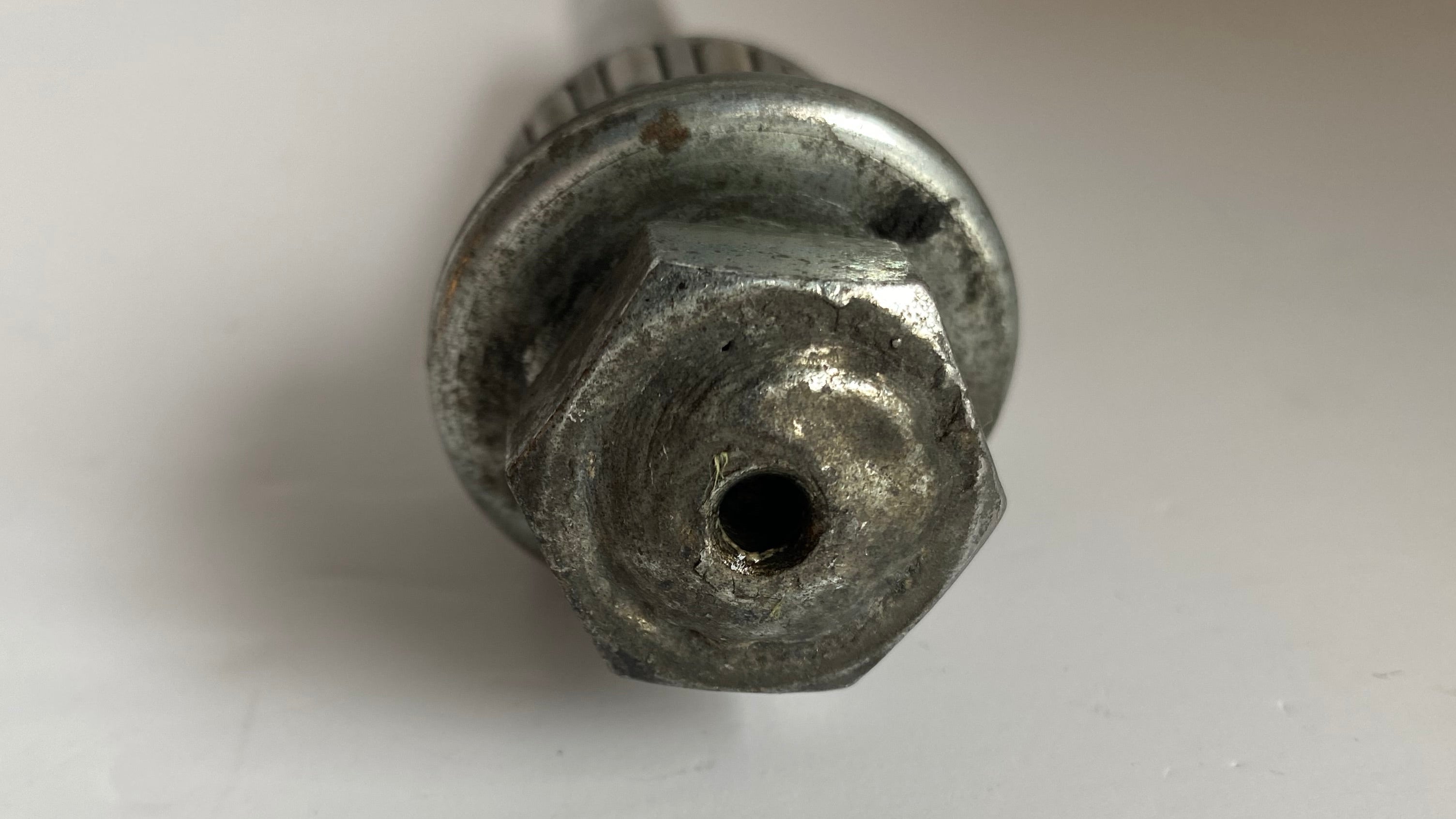 Axe bras oscillant Sportster Harley Davidson REF OEM 41568-81B