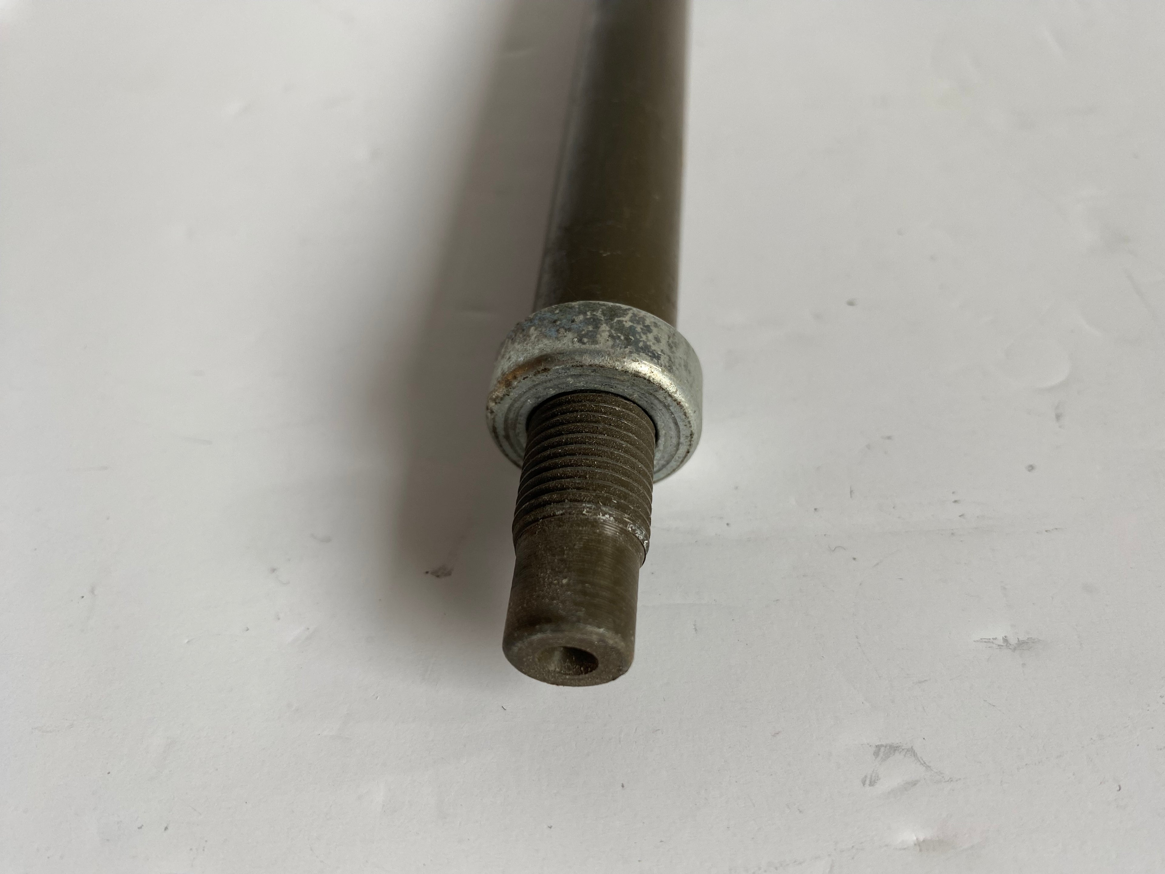 Axe bras oscillant FXR & Touring Harley Davidson REF OEM 47492-89A