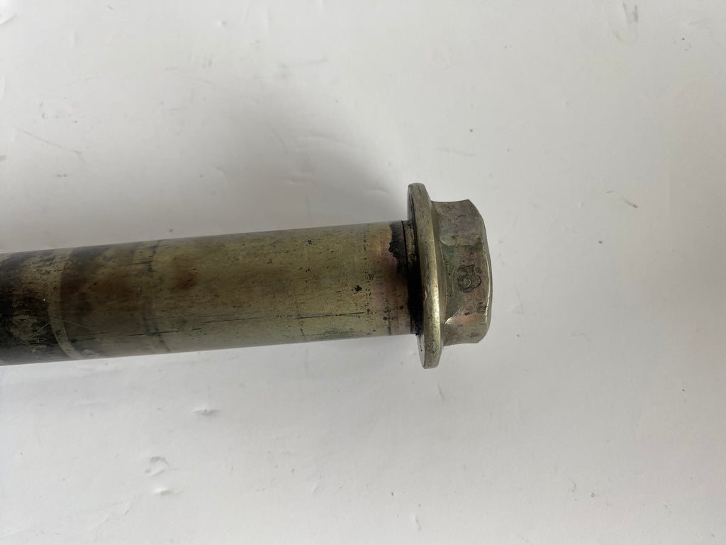 Axe de roue arrière diamètre 25 mm Dyna Harley Davidson REF 41114-08